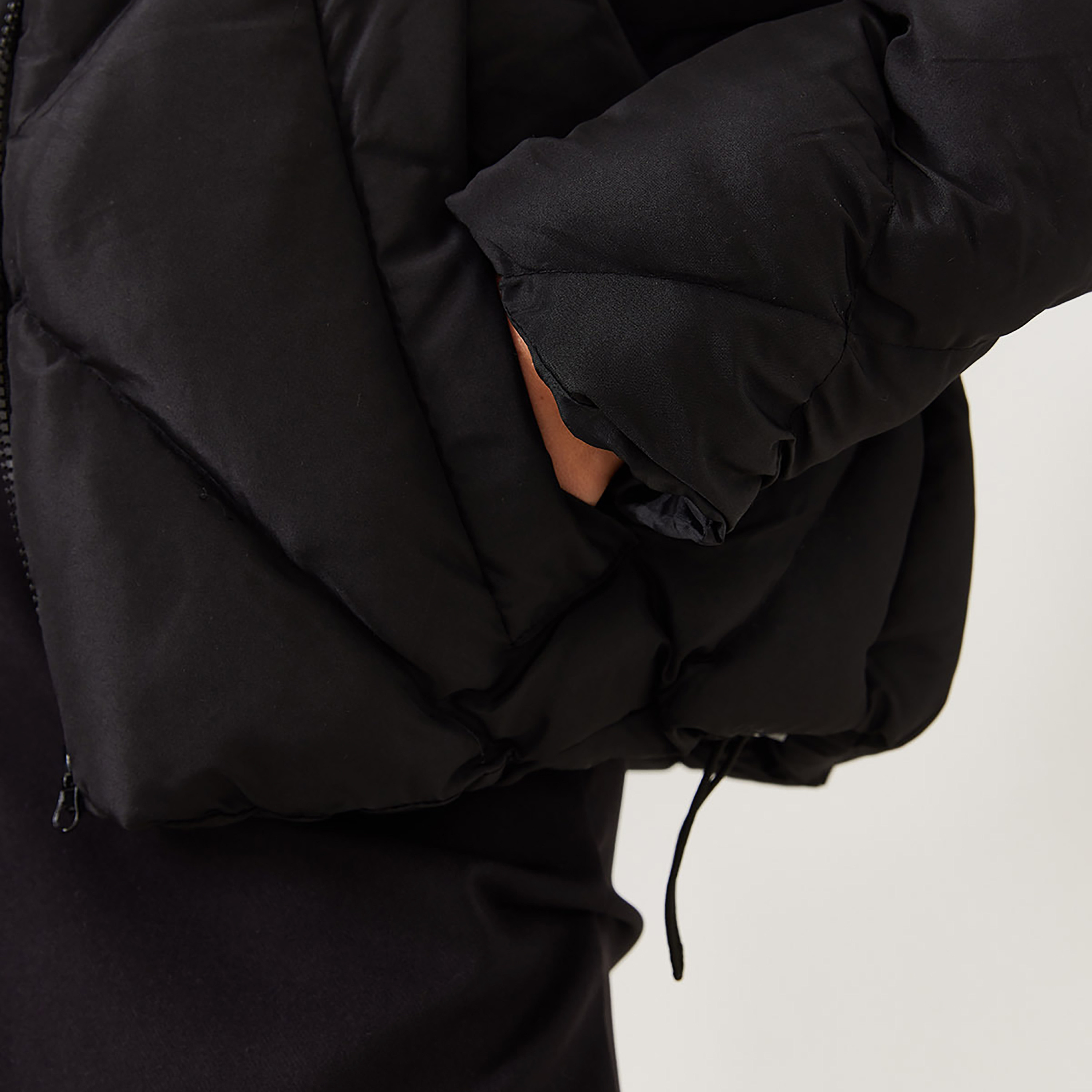 جاكيت منفوخ نسائي بياقة من بيانكو لوتشي-women-winterwear-coatsandjackets-jackets-image-4