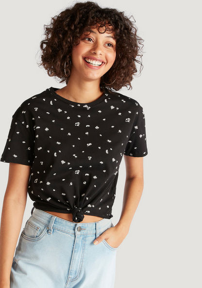 Floral Print Crew Neck T-shirt with Knot Detail
