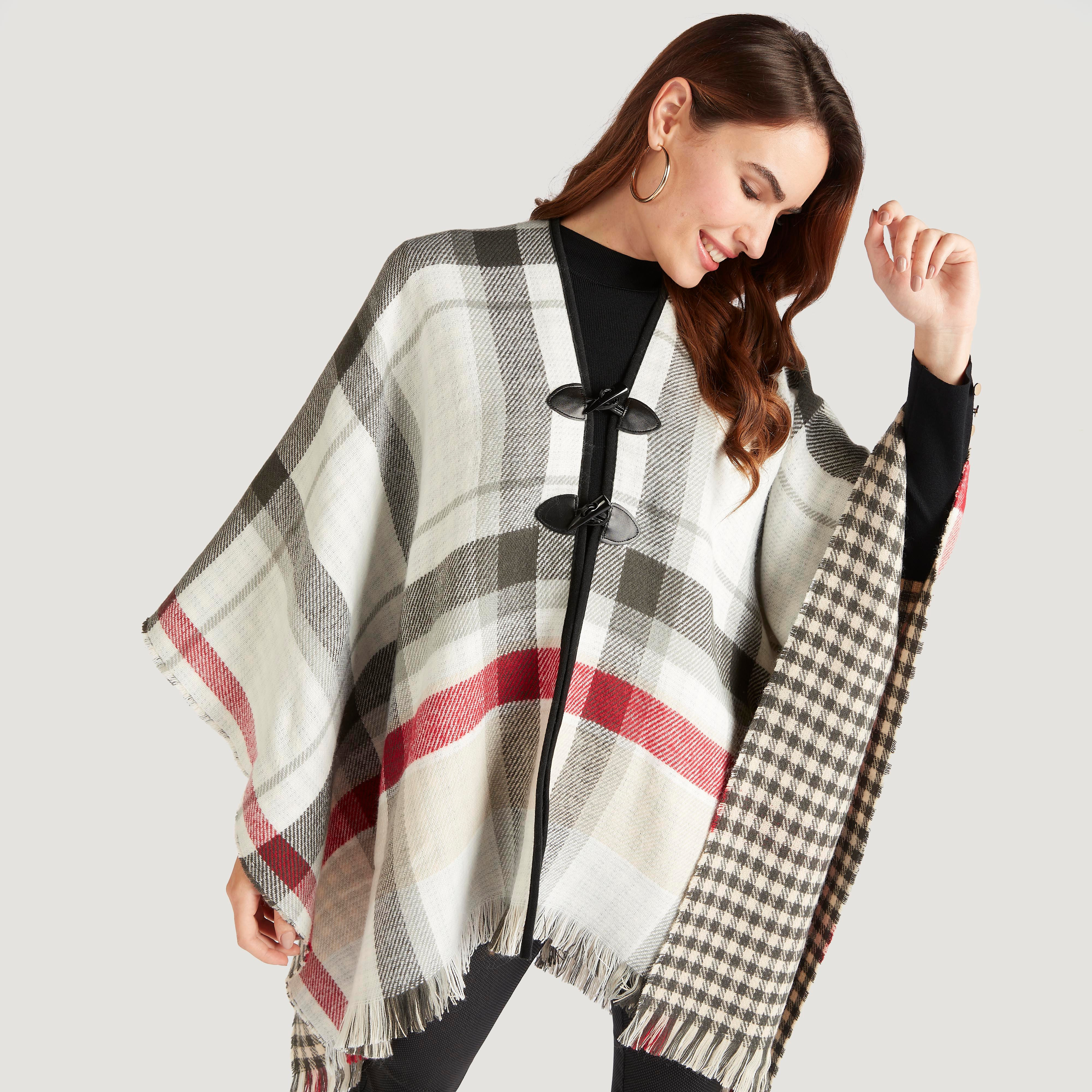 بونشو كاروهات يستخدم على الوجهين بأزرار إغلاق متداخلة-women-winterwear-coatsandjackets-jackets-image-1