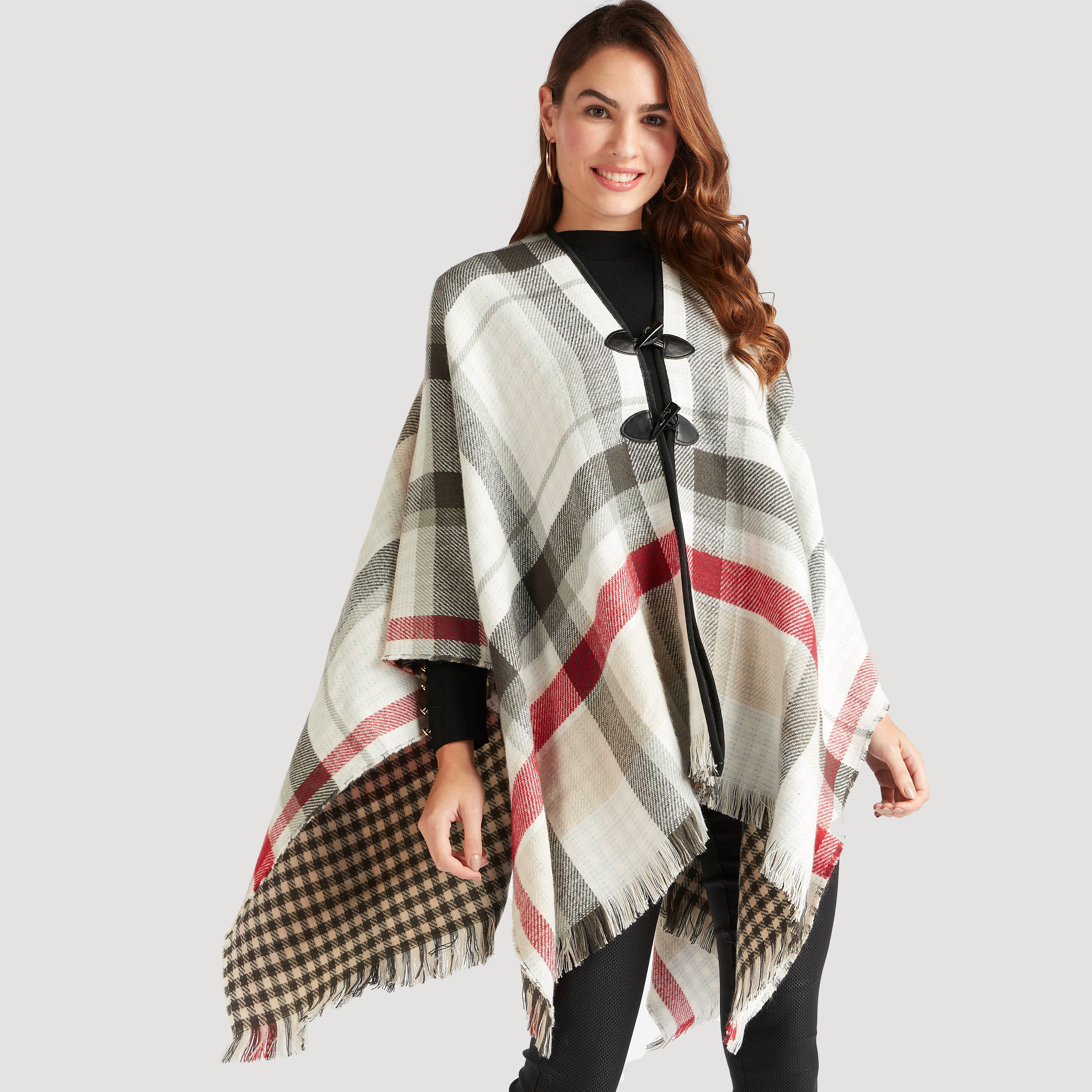 بونشو كاروهات يستخدم على الوجهين بأزرار إغلاق متداخلة-women-winterwear-coatsandjackets-jackets-image-6