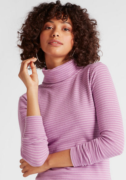 Striped Turtle Neck Sweater with Long Sleeves