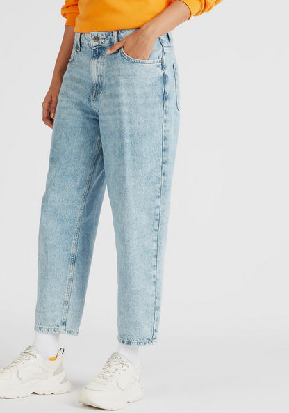 Solid Mid-Rise Jeans with Pockets and Button Closure