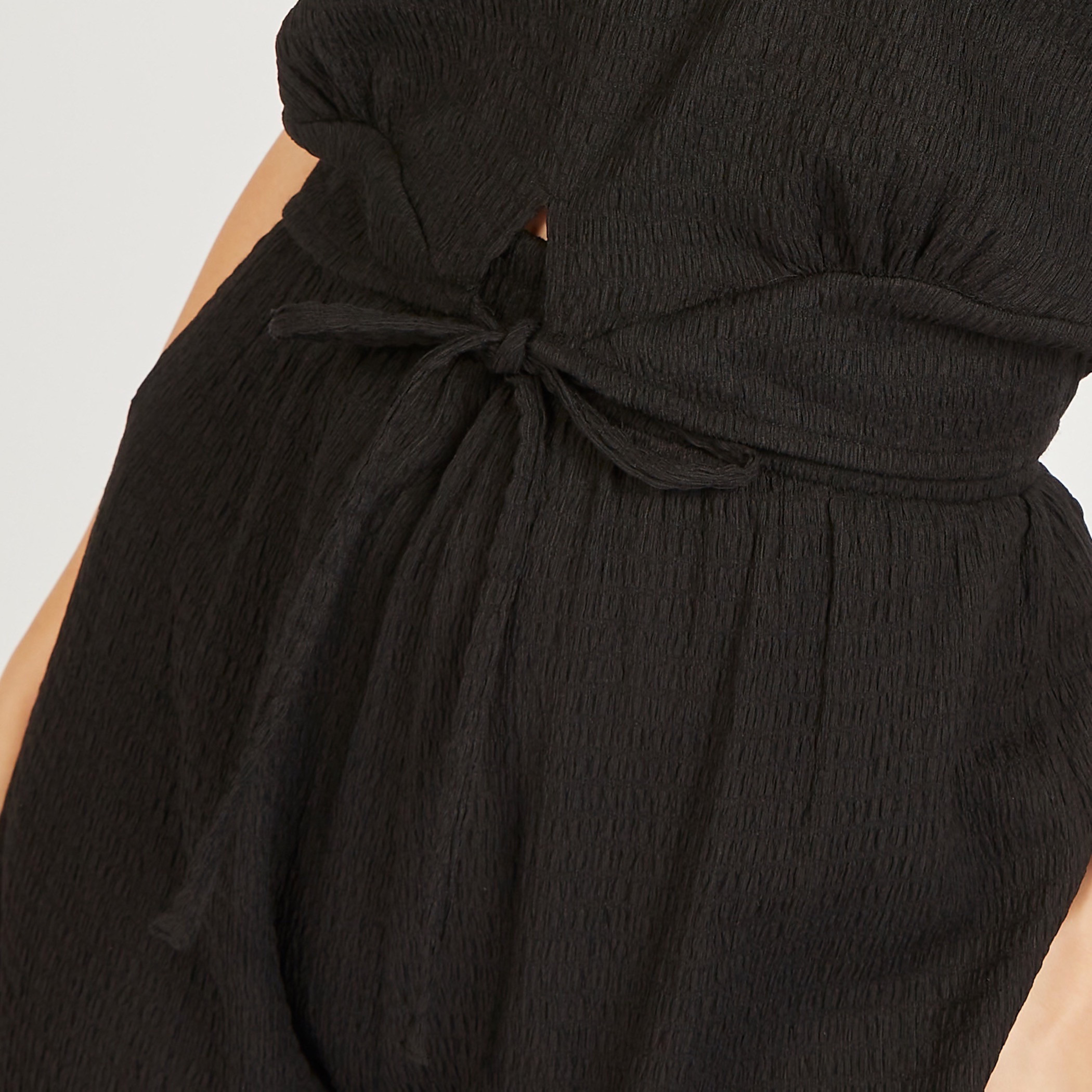 بلوزة قصيرة بارزة الملمس بياقة مستديرة وأكمام قصيرة-women-clothing-shirtsandblouses-blouses-image-9