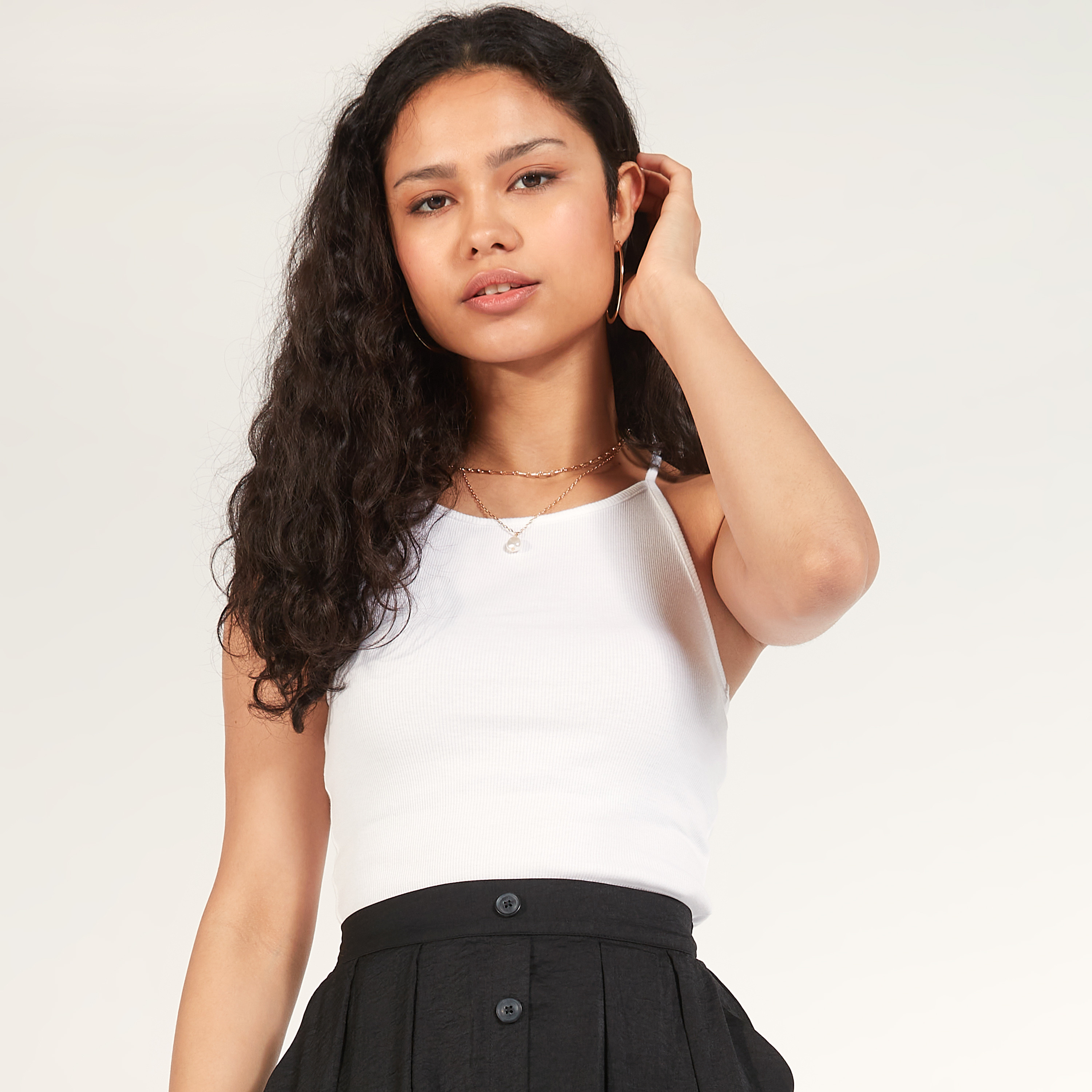 فيست سادة بظهر متقاطع وياقة عميقة-women-clothing-tshirts-image-12