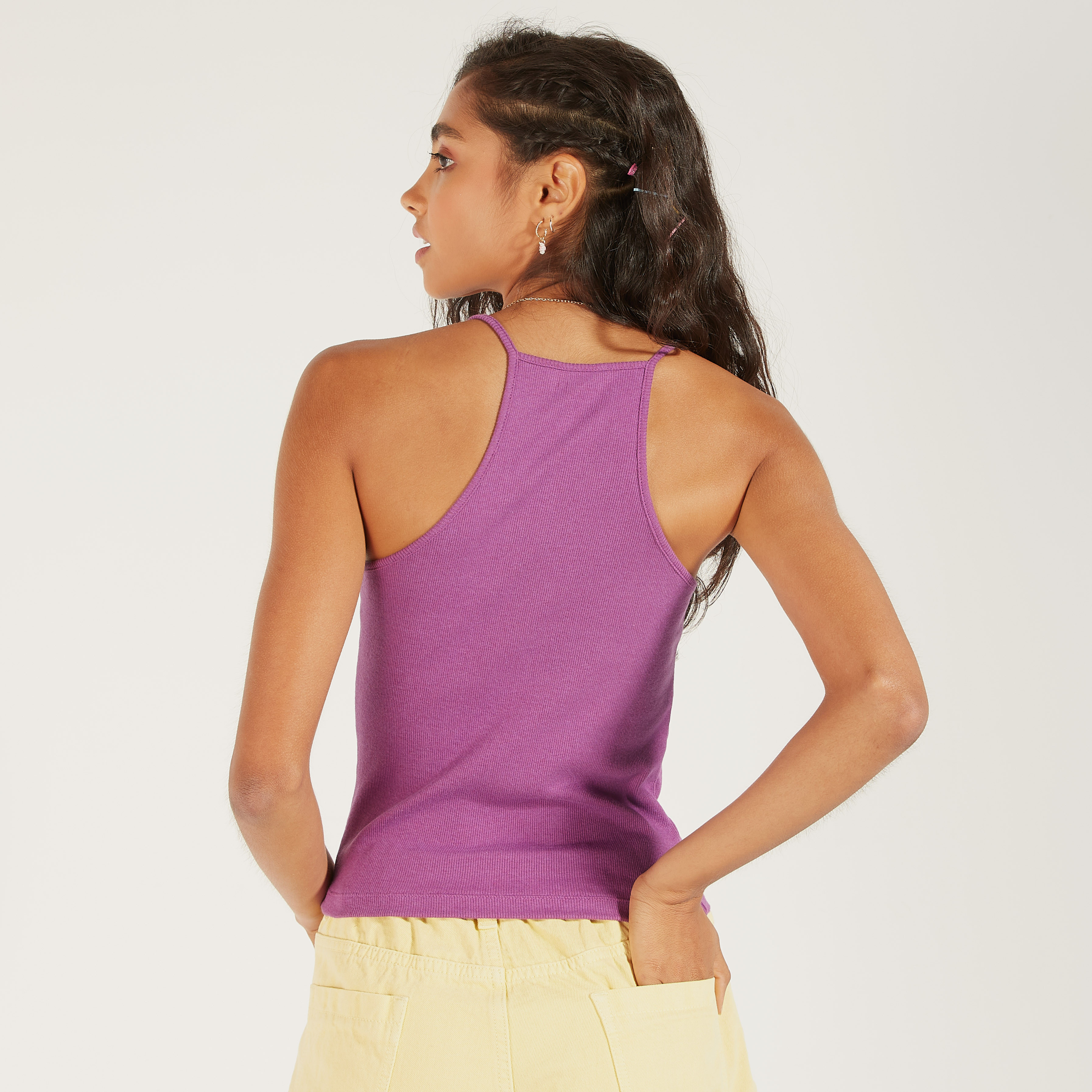 فيست سادة بظهر متقاطع وياقة عميقة-women-clothing-tshirts-image-4