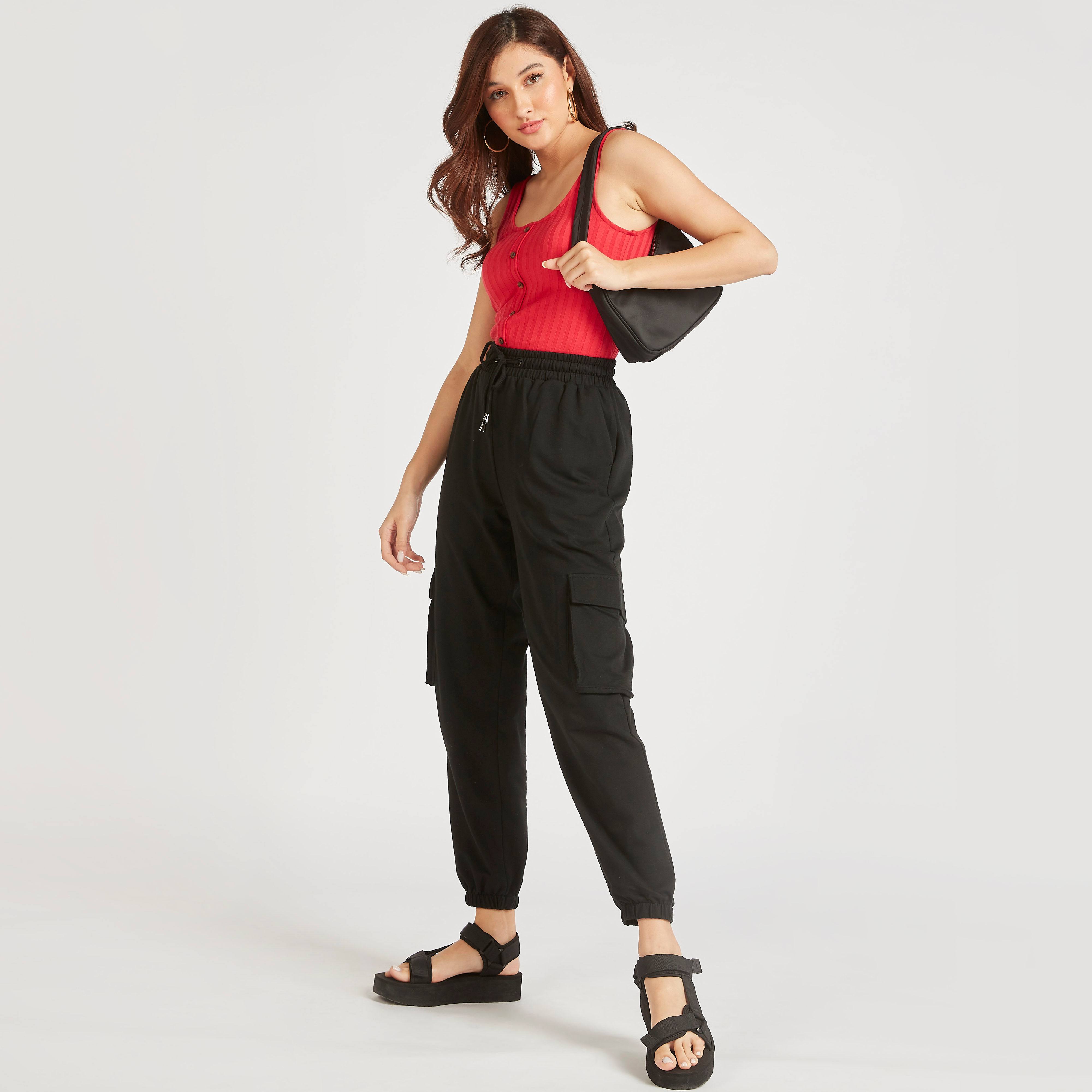 بلوزة دون أكمام سادة بياقة عميقة وإغلاق بأزرار-women-clothing-tshirts-image-2