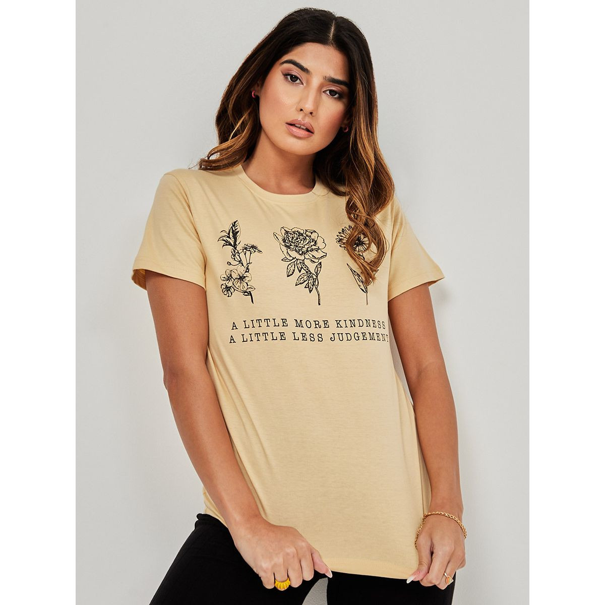 تيشيرت كاجوال مطبع بزهور من ستايلي-women-clothing-tshirts-image-1