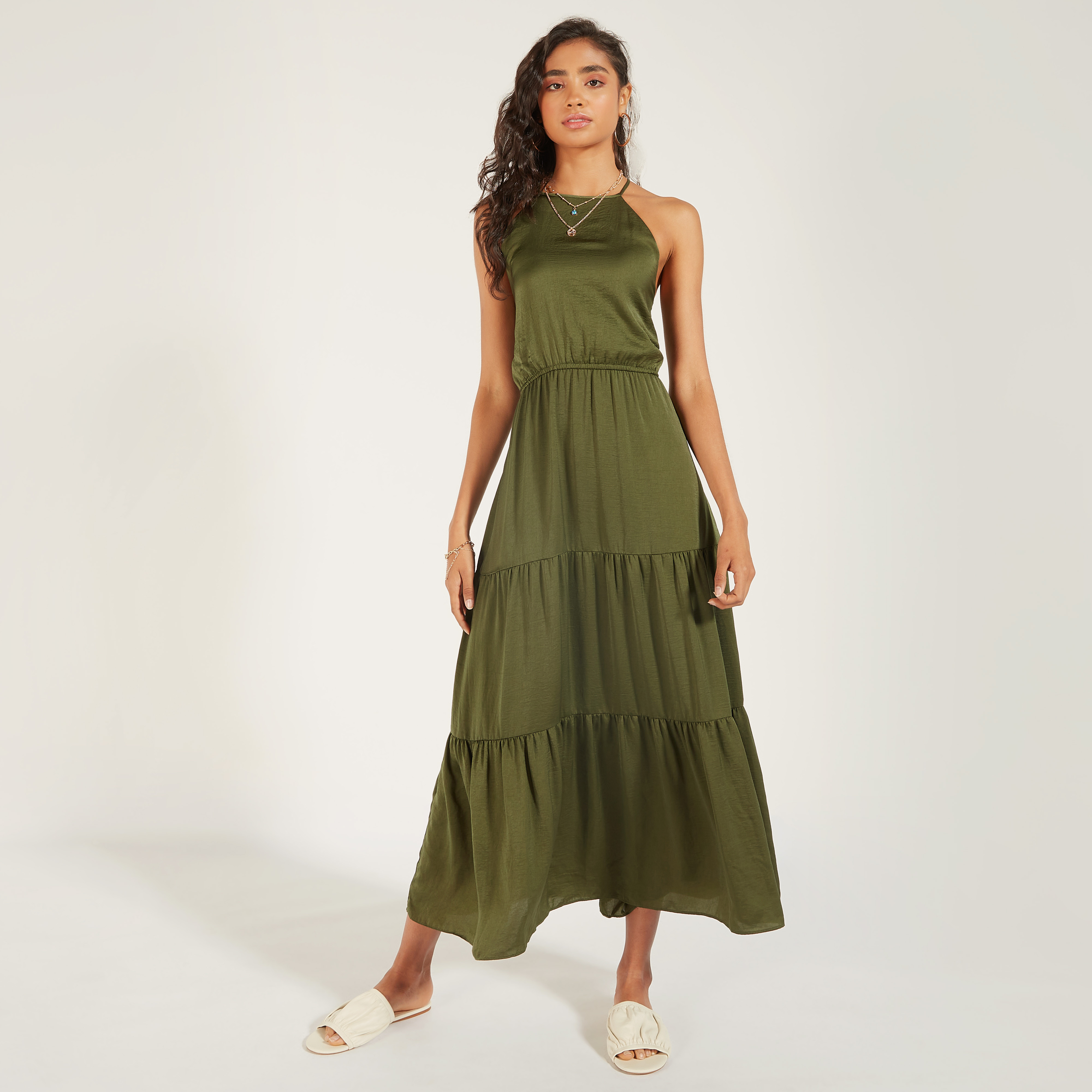 فستان سادة دون أكمام متعدد الطبقات بياقة هالتر وتفاصيل مطرزة-women-clothing-dresses-image-2