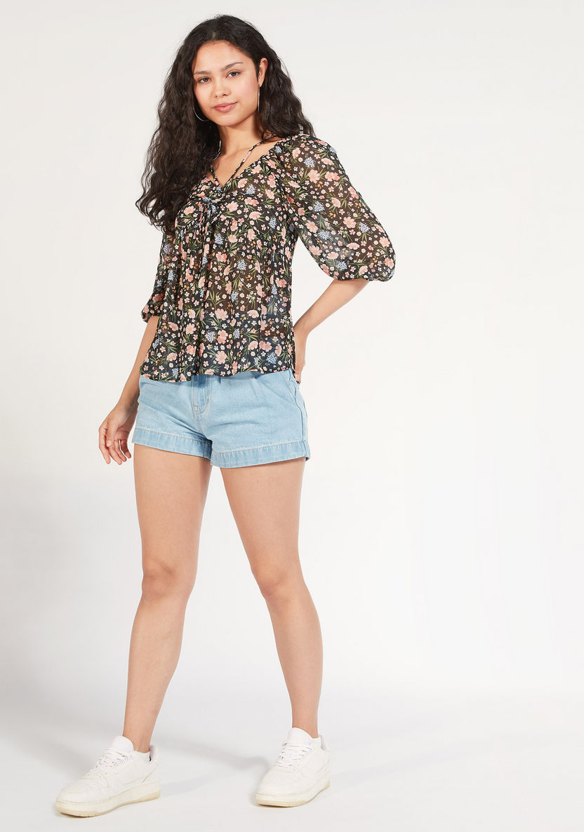 Floral Print V-neck Top with 3/4 Sleeves and Ruched Detail-Shirts and Blouses-image-1