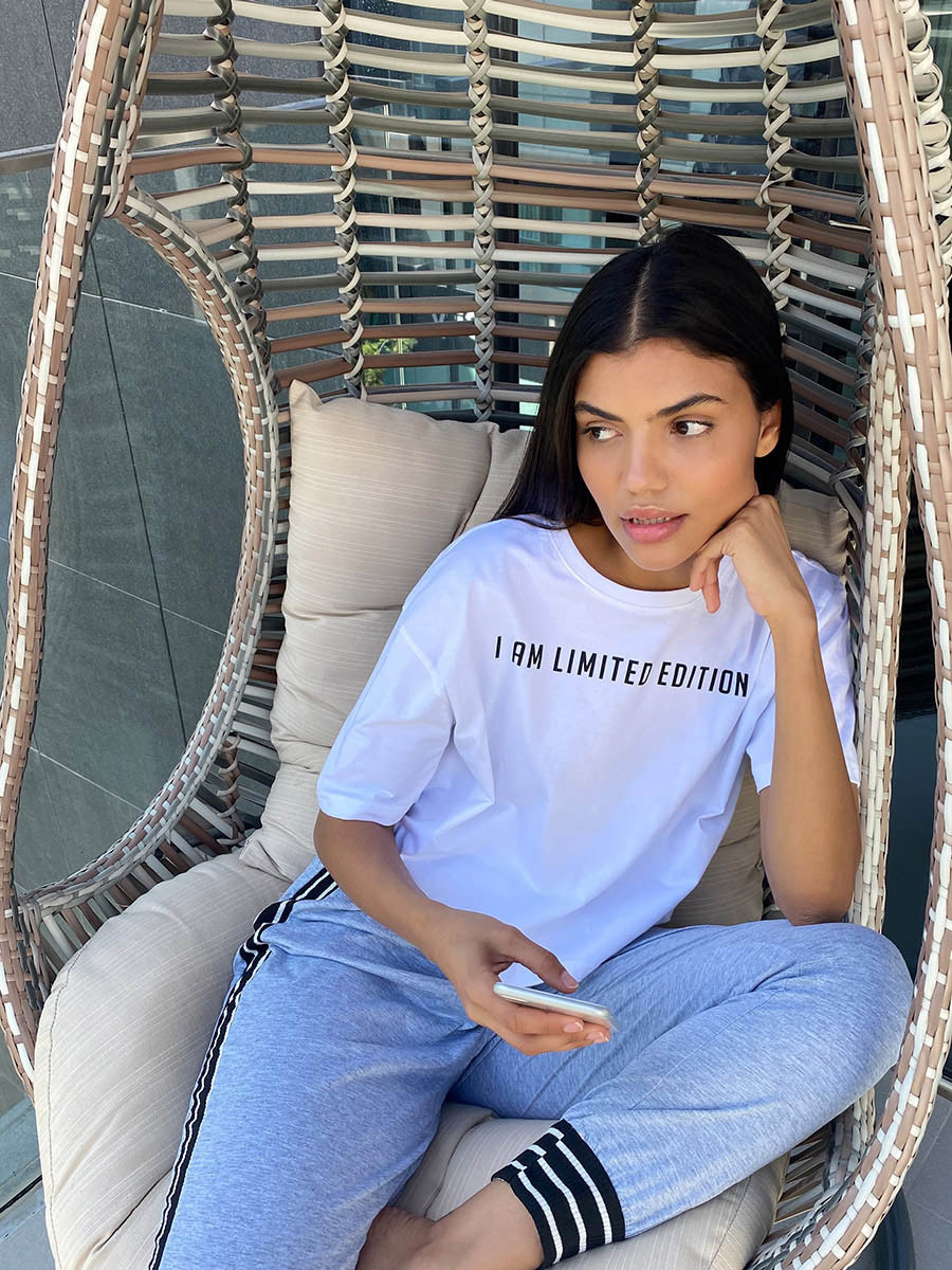 تيشيرت مطبوع بأكمام قصيرة وقصة واسعة من ستايلي-women-clothing-tshirts-image-5