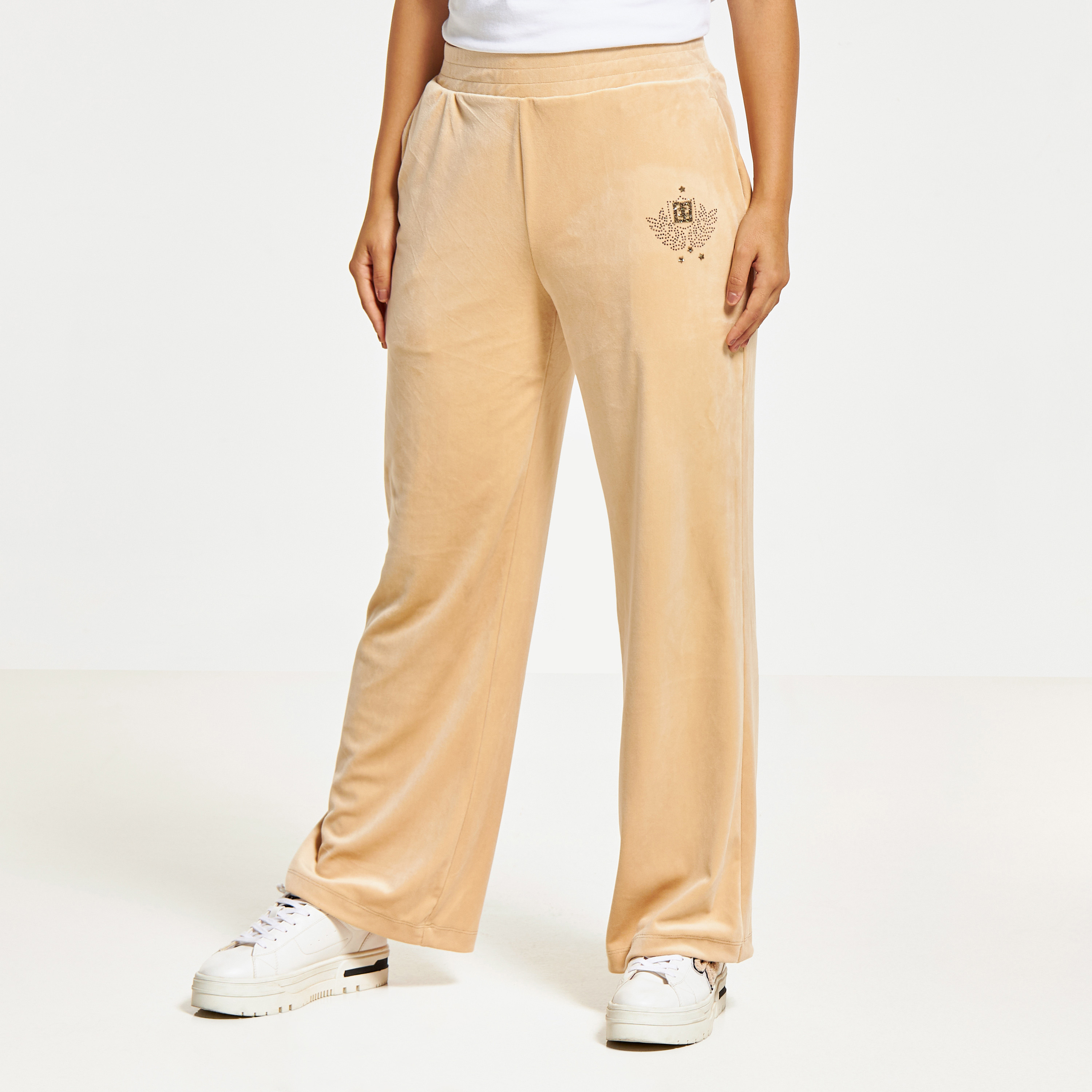 Online track shop pants for ladies