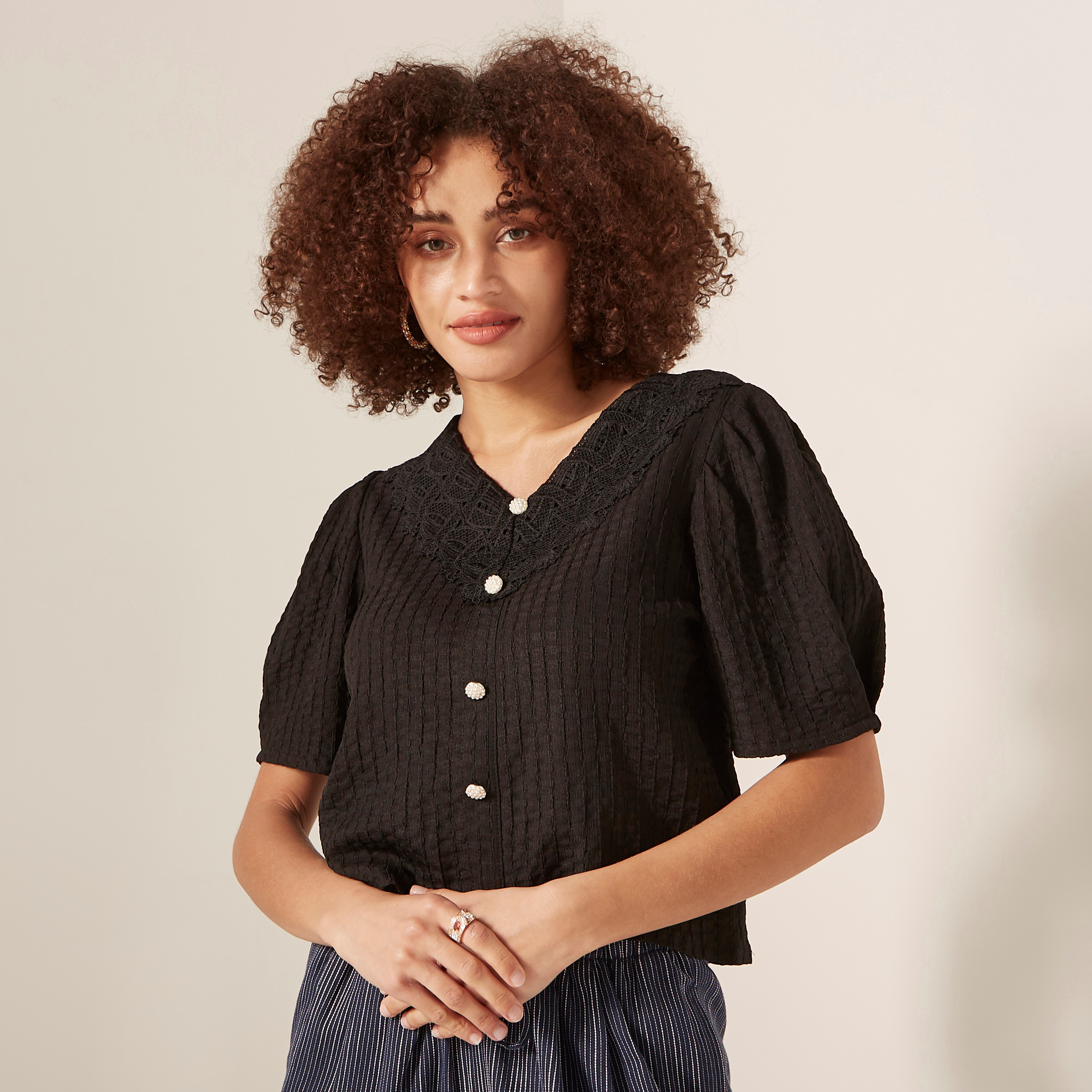 Puff sleeve pearl online top