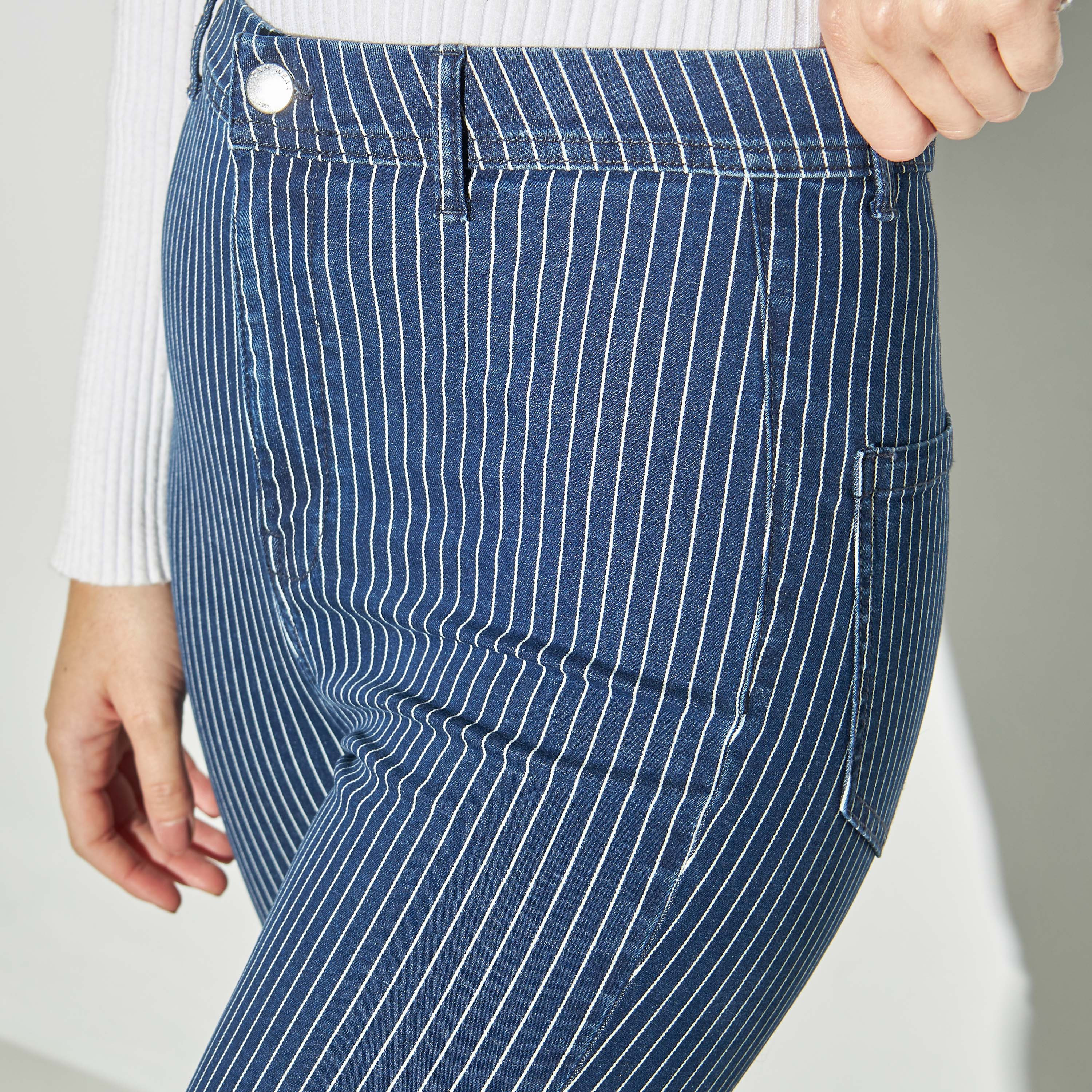 Jeggings with outlet stripes