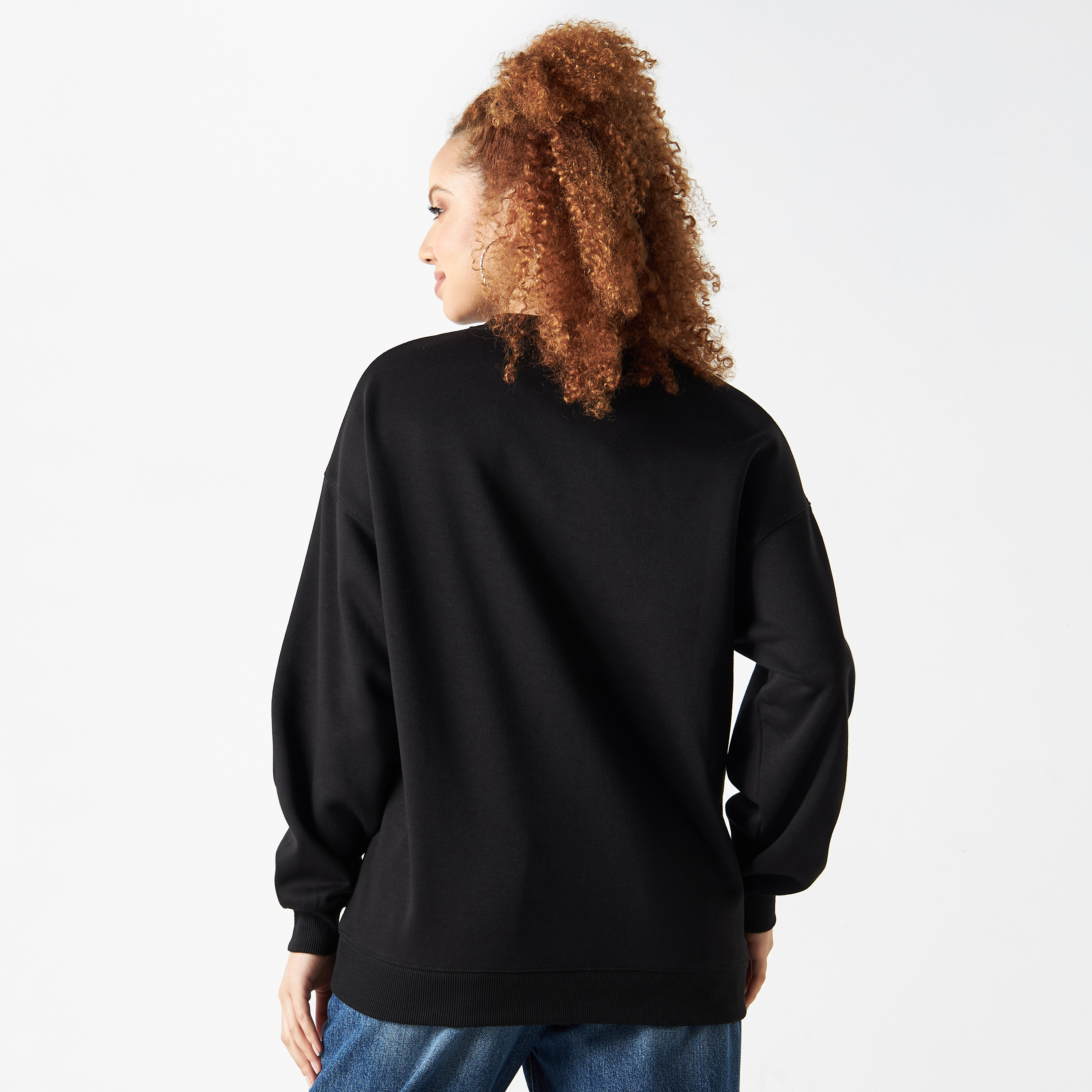 سويت شيرت مزين بالترتر بياقة مستديرة وأكمام منسدلة-women-clothing-hoodiesandsweatshirts-sweatshirts-image-3