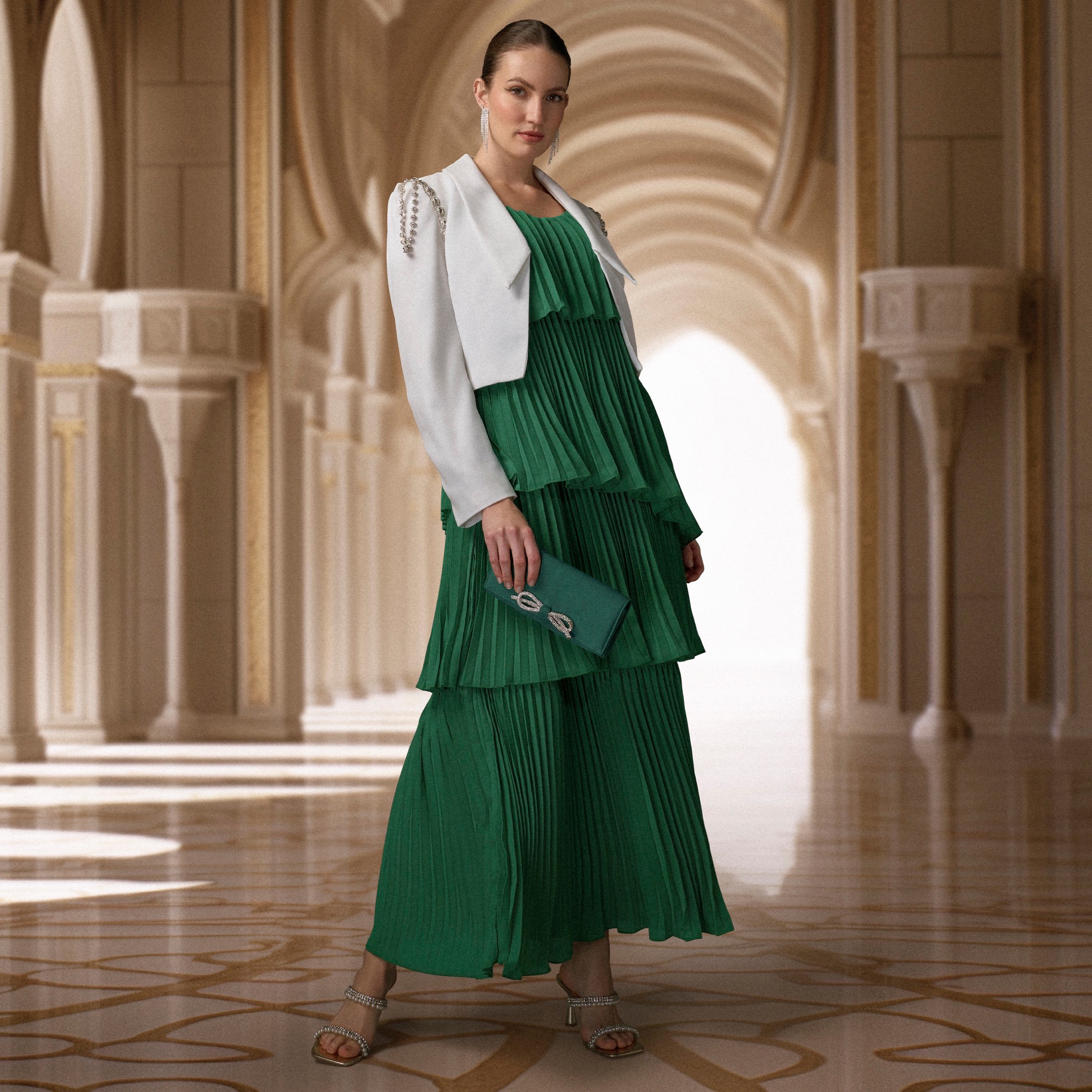 Buy Women s Pleated Sleeveless Tiered Maxi Dress Online Centrepoint Bahrain