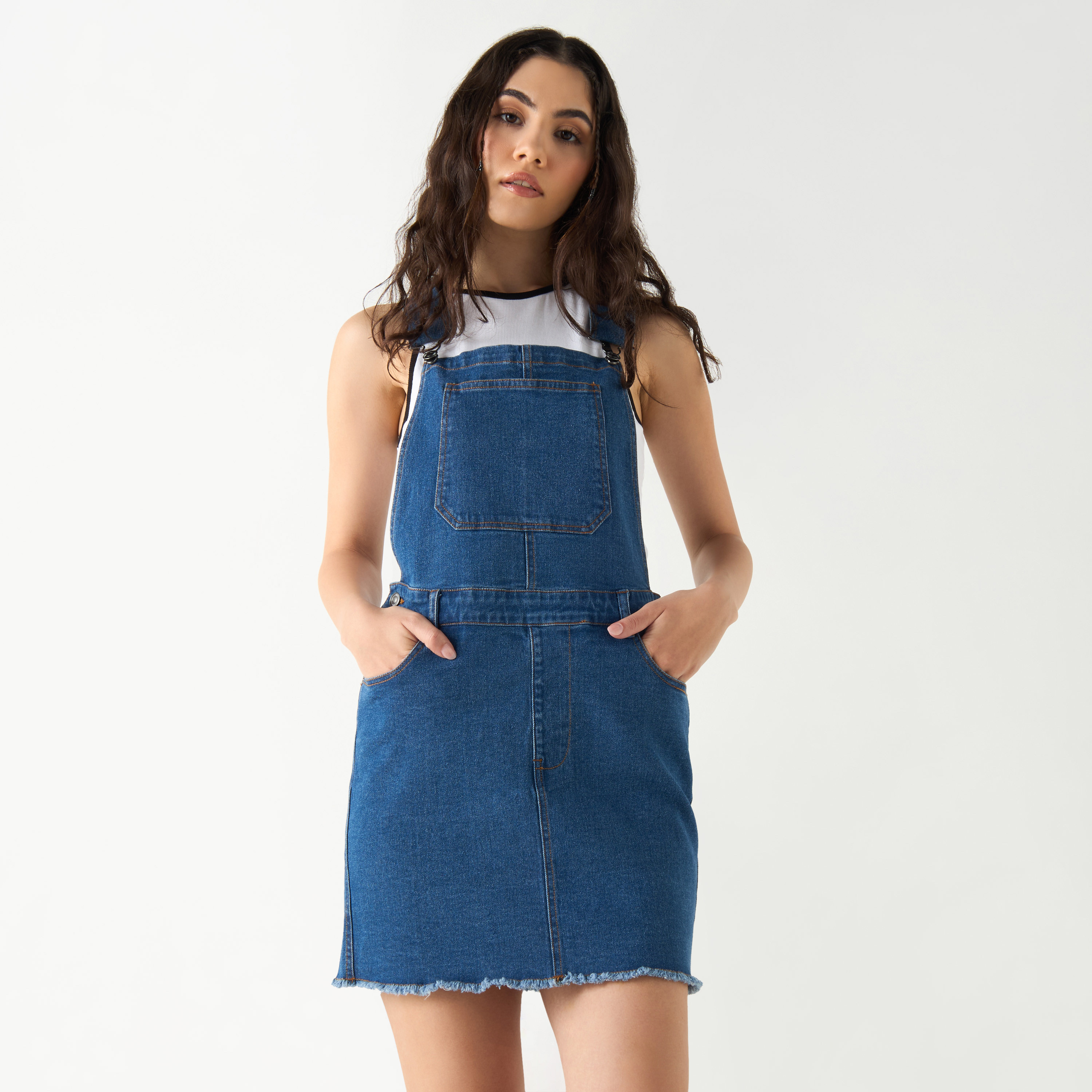 Sleeveless Dungaree Dress with Pockets and Frayed Hem