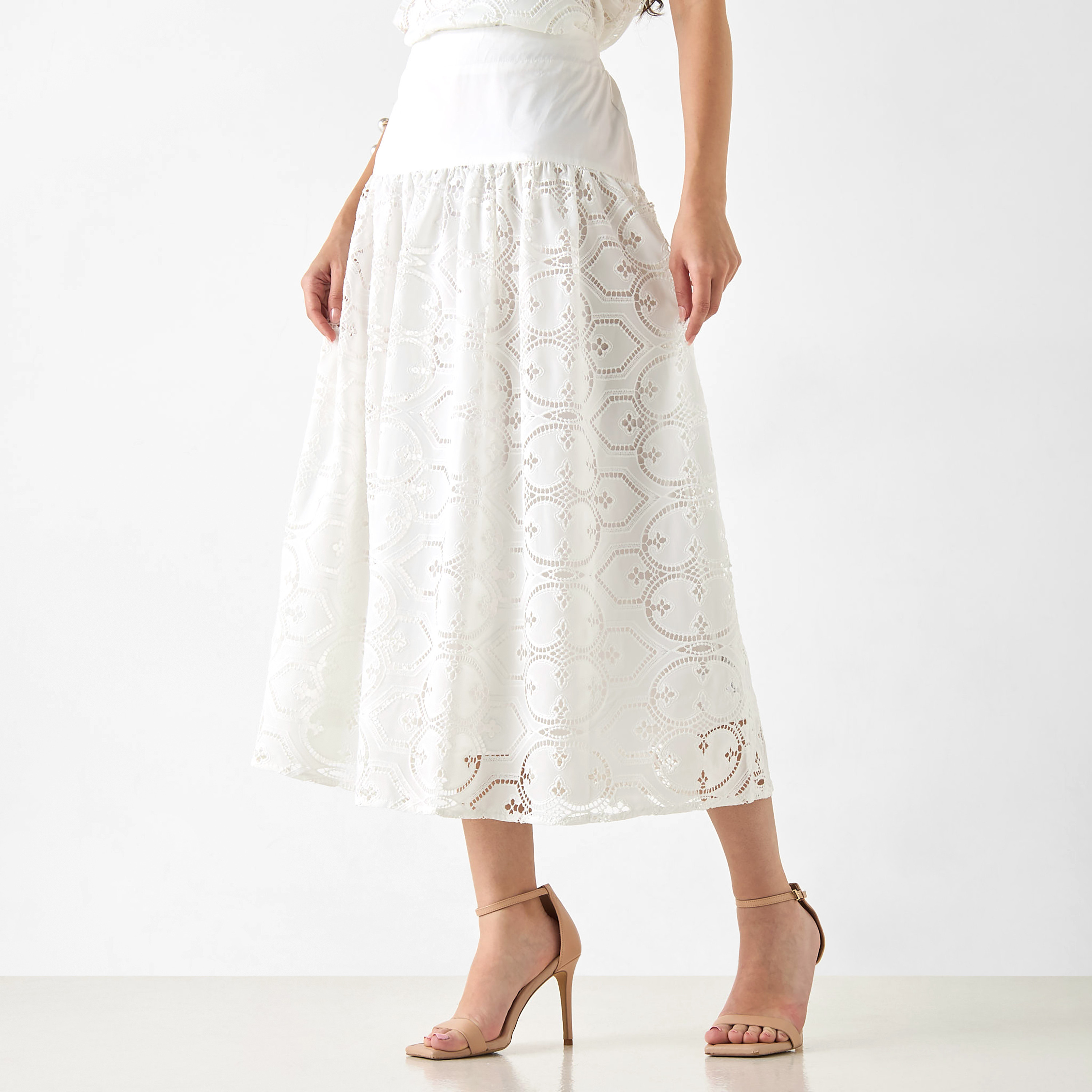 Buy Women s Lace Detailed Midi Skirt with Elasticated Waistband Online Centrepoint Bahrain