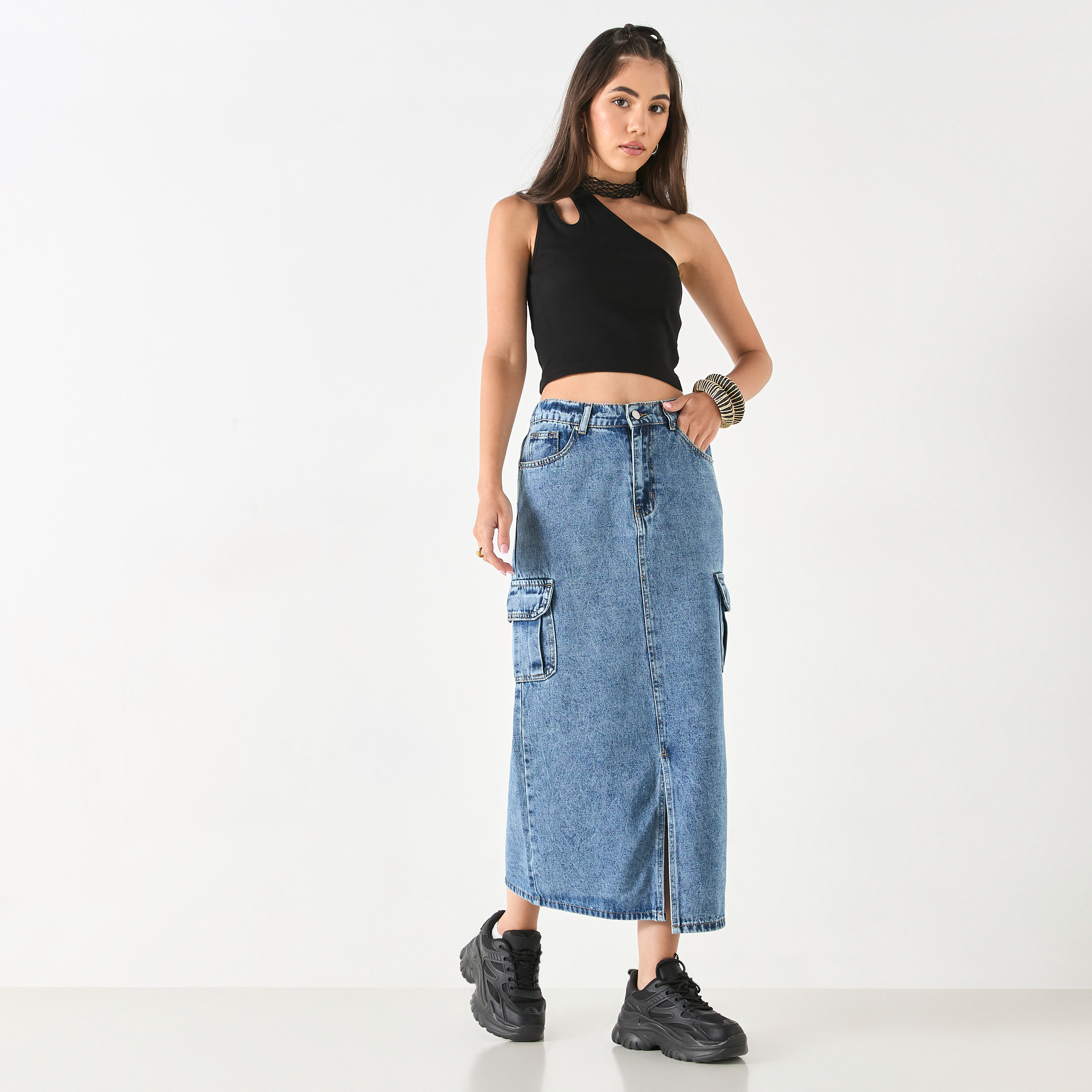 【in a row】Denim Cargo Skirt Denim Cargo Skirt - SALE