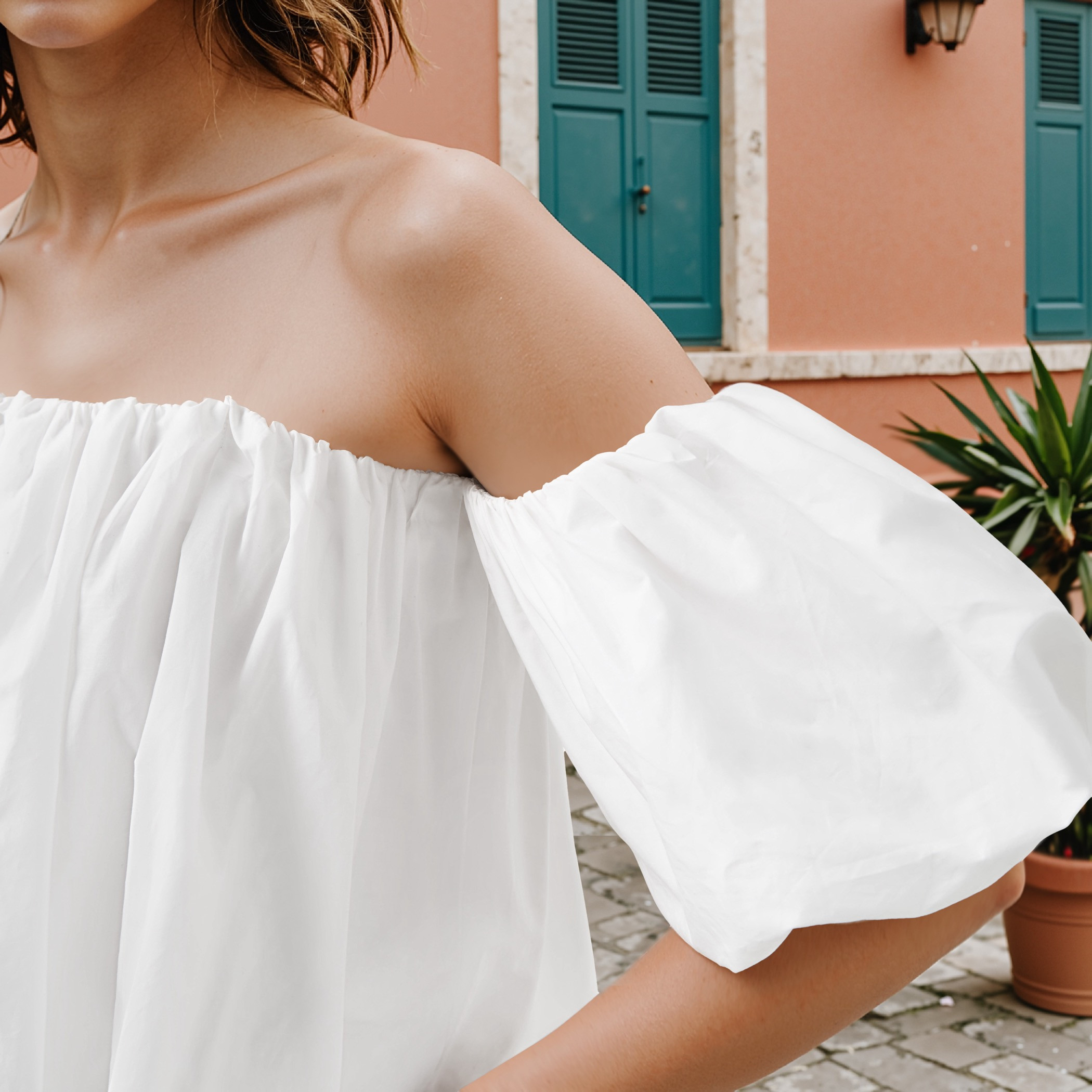 Shop Off Shoulder Balloon Crop Top Online | Splash UAE