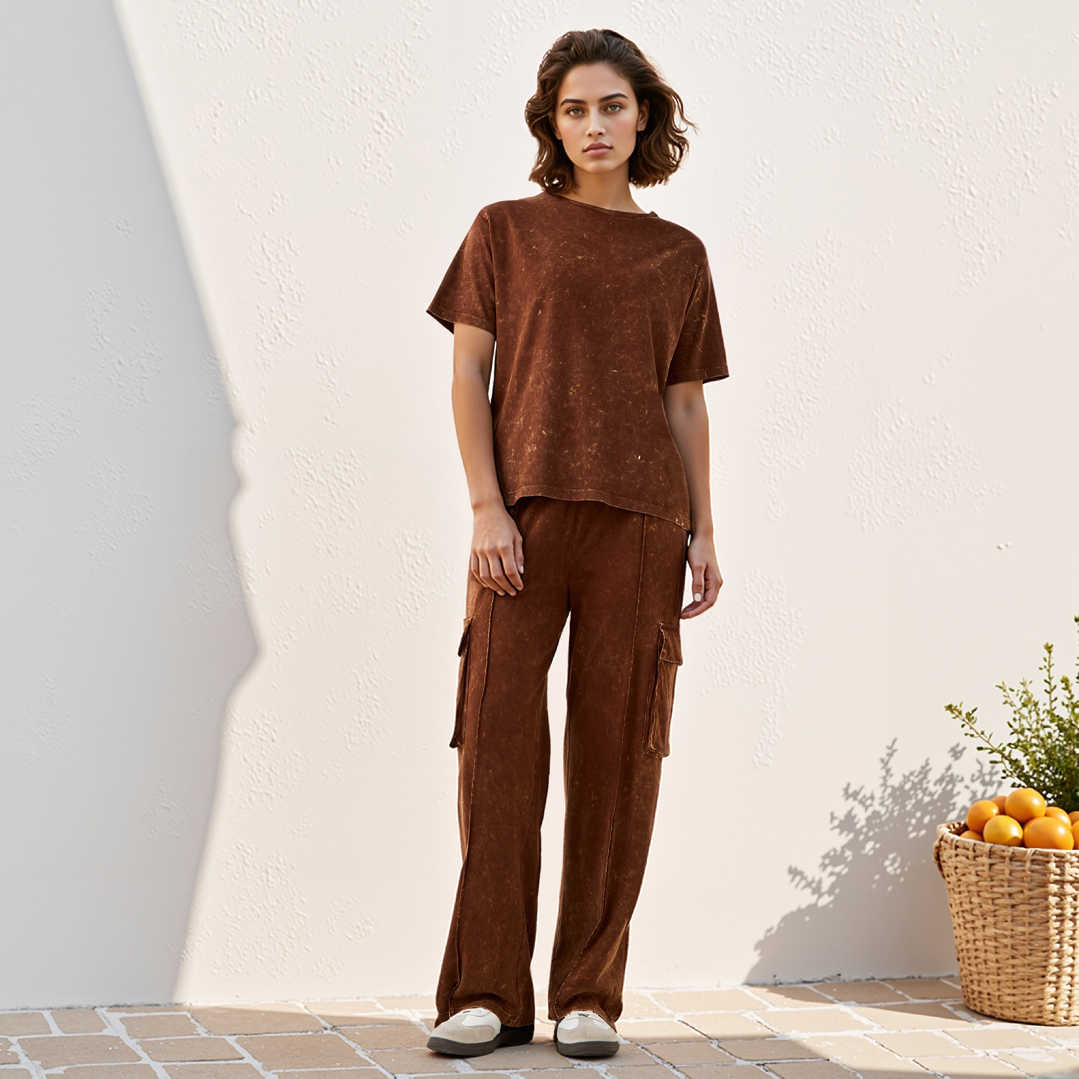 تيشيرت قطن مغسول بالحامض بياقة ضيقة وأكمام قصيرة-women-clothing-tshirts-image-2
