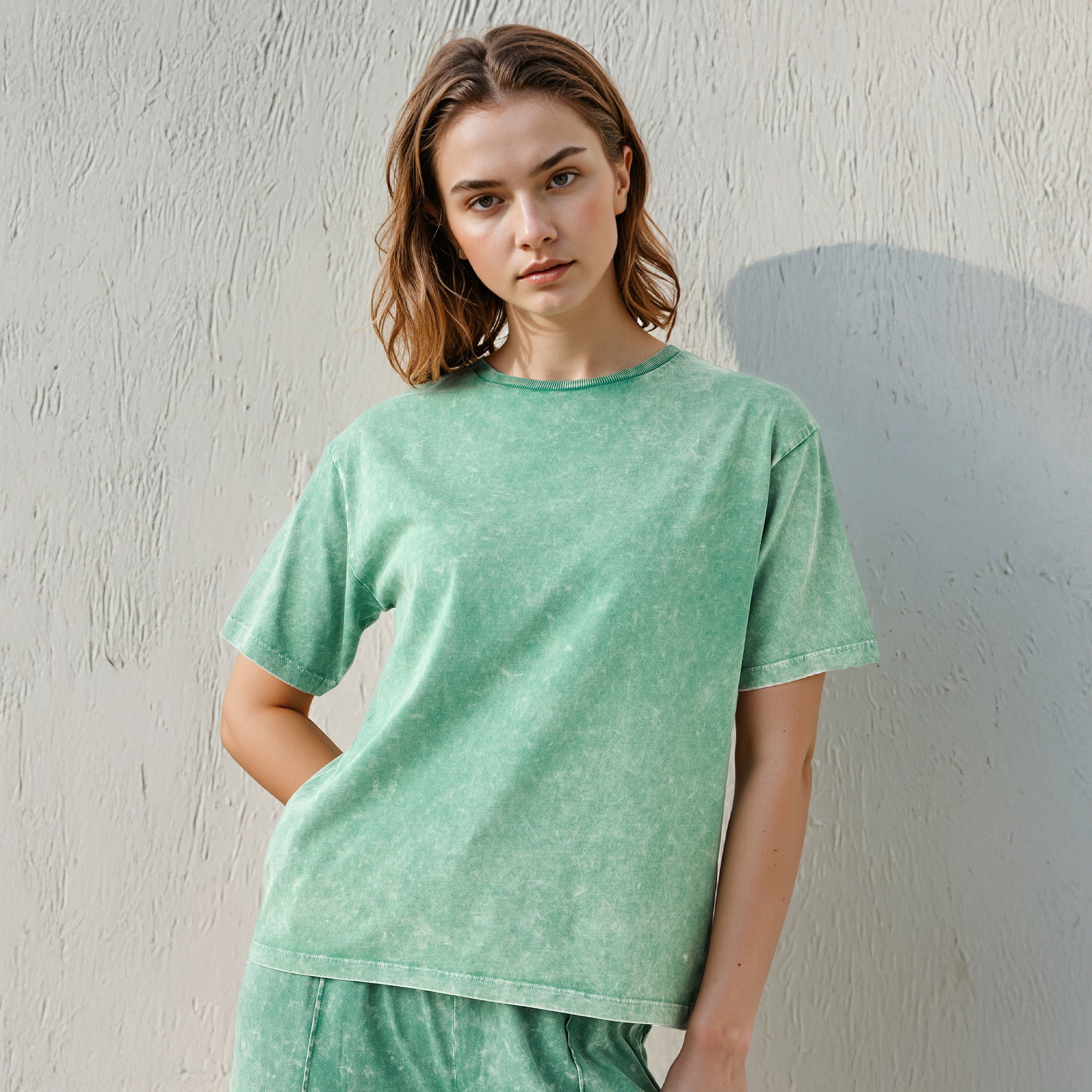 Acid Wash Cotton T-shirt with Crew Neck and Short Sleeves-women-clothing-tshirts-image-1