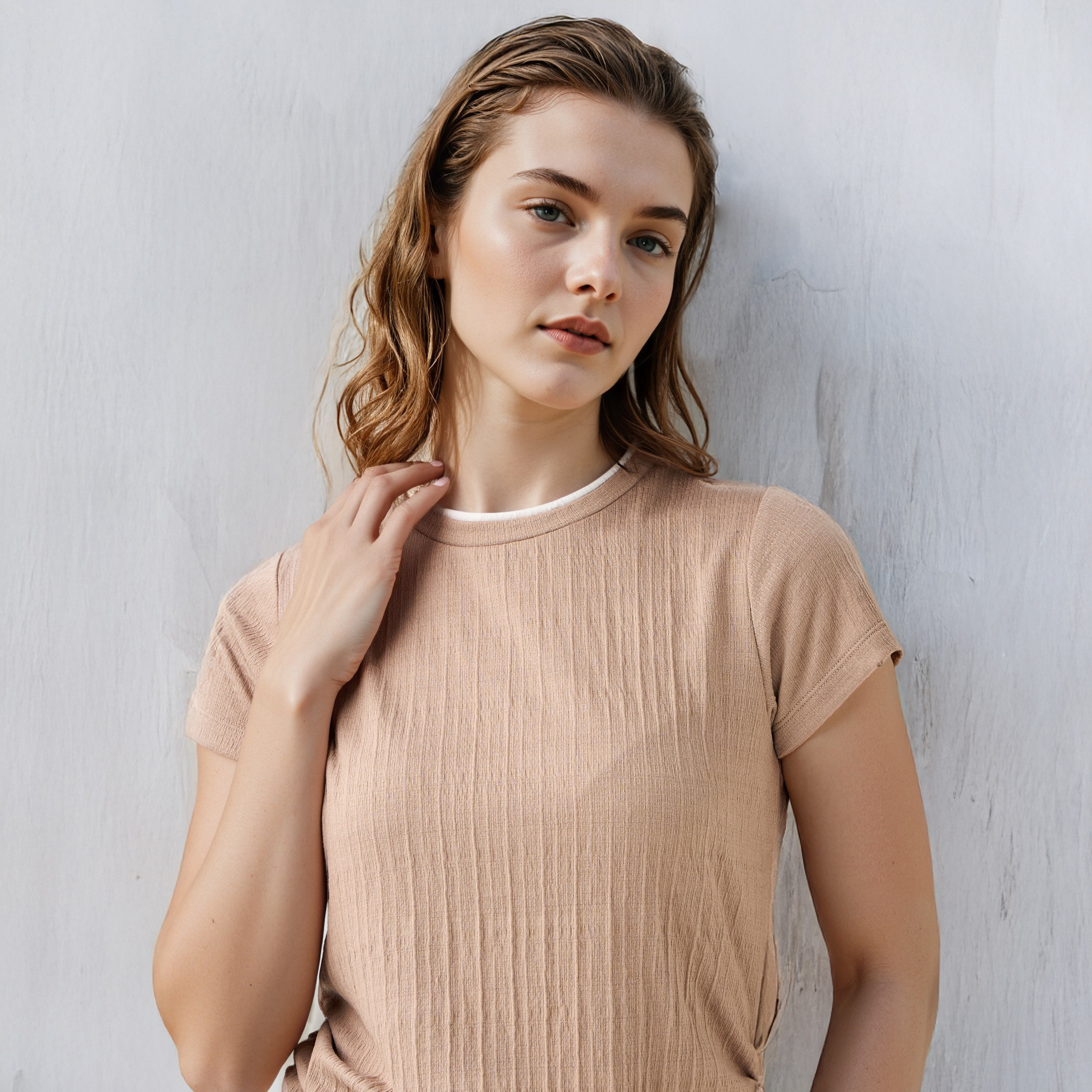 تيشيرت توفر بتصميم مجمع على الجانبين-women-clothing-tshirts-image-4