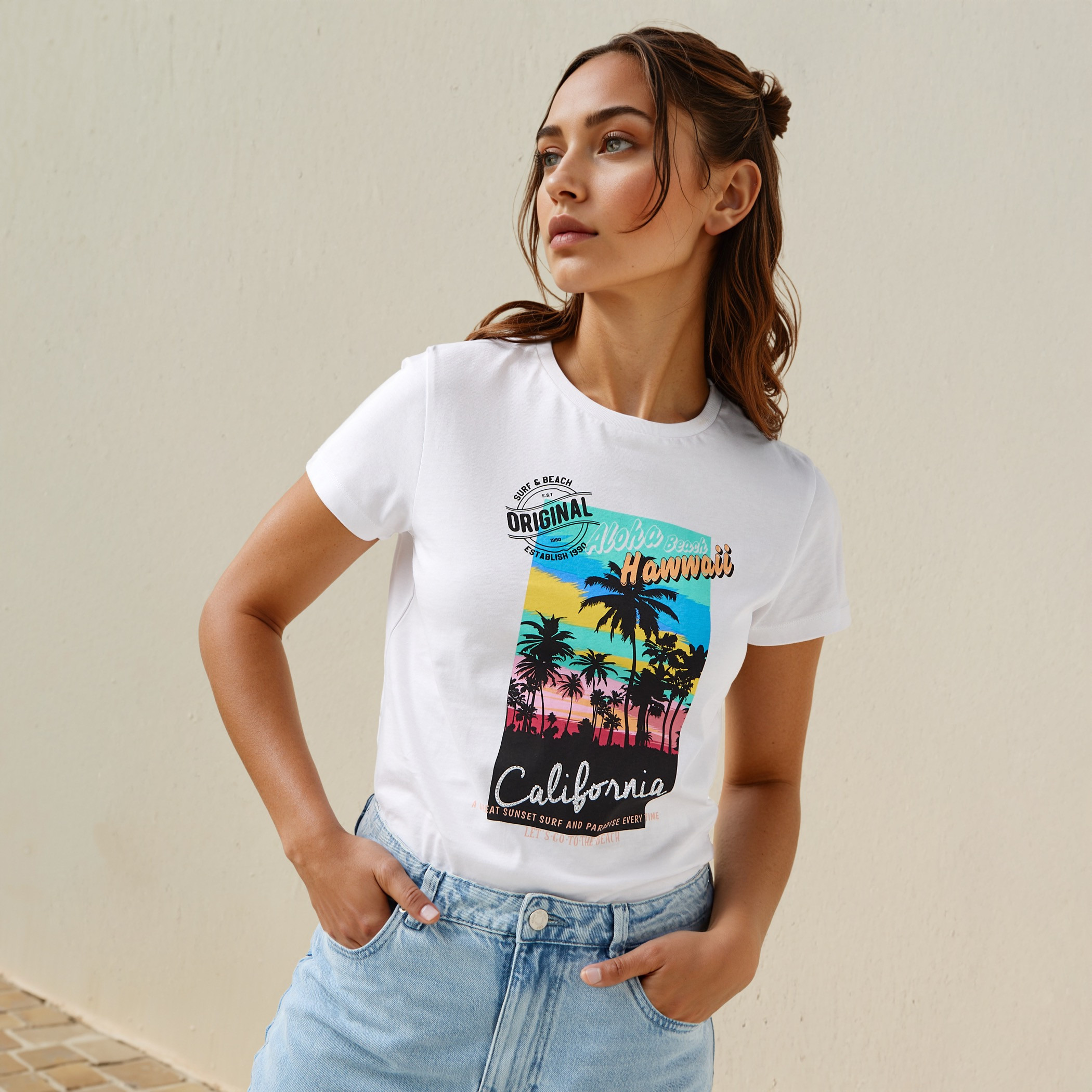 Graphic Print T-shirt-women-clothing-tshirts-image-1