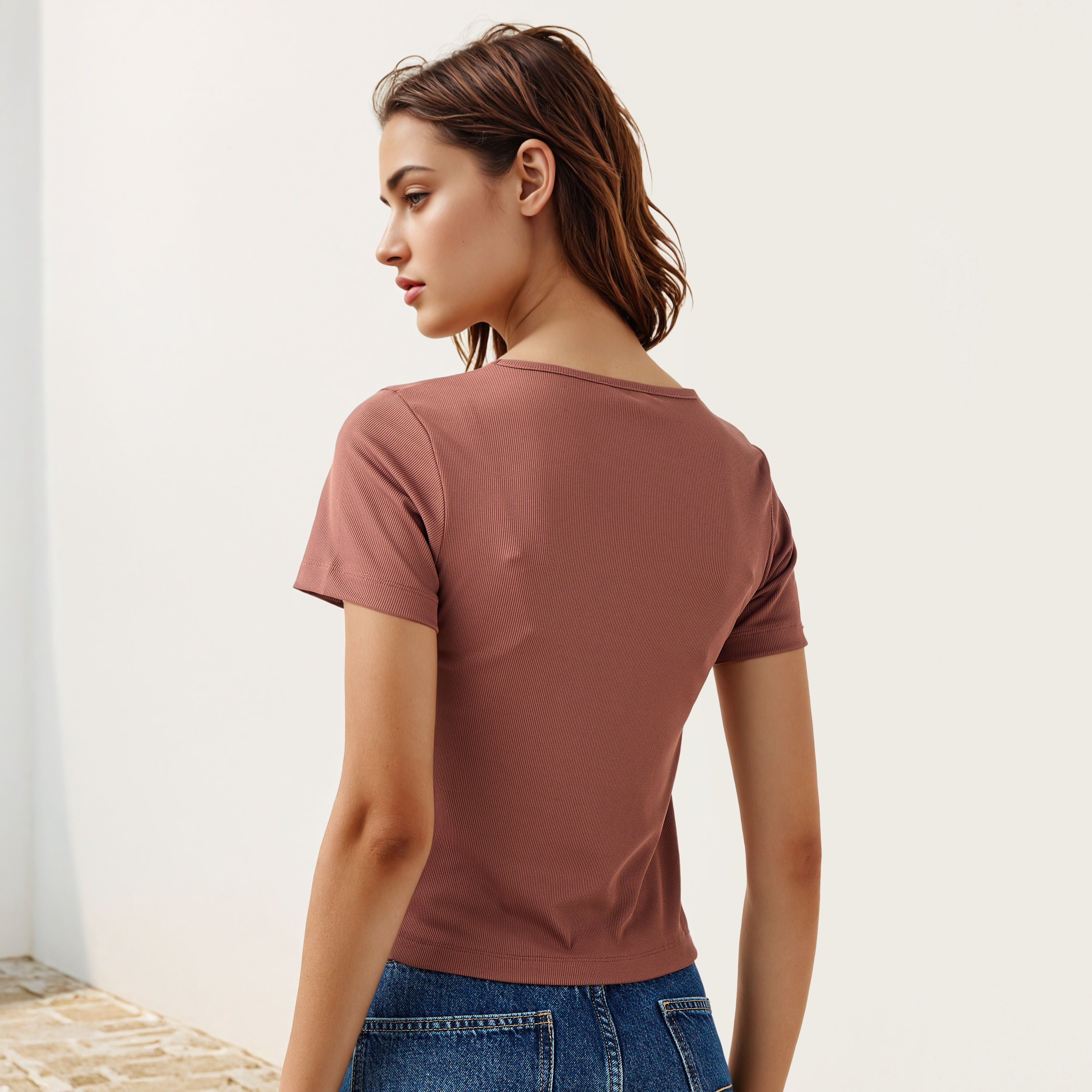 تيشيرت مضلع بتفاصيل مفرغة-women-clothing-tshirts-image-3