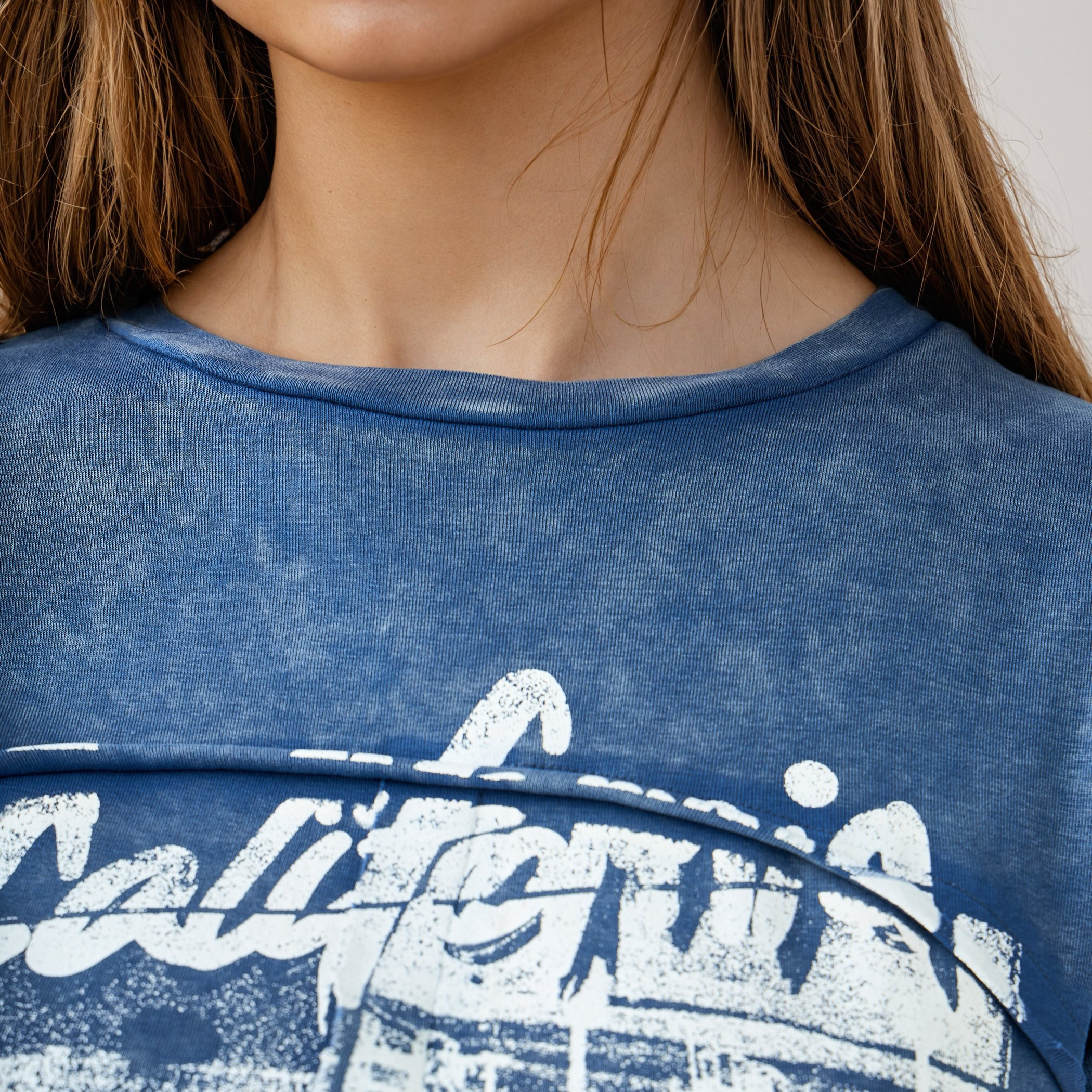 تيشيرت بطبعات تايبوجرافيك-women-clothing-tshirts-image-5