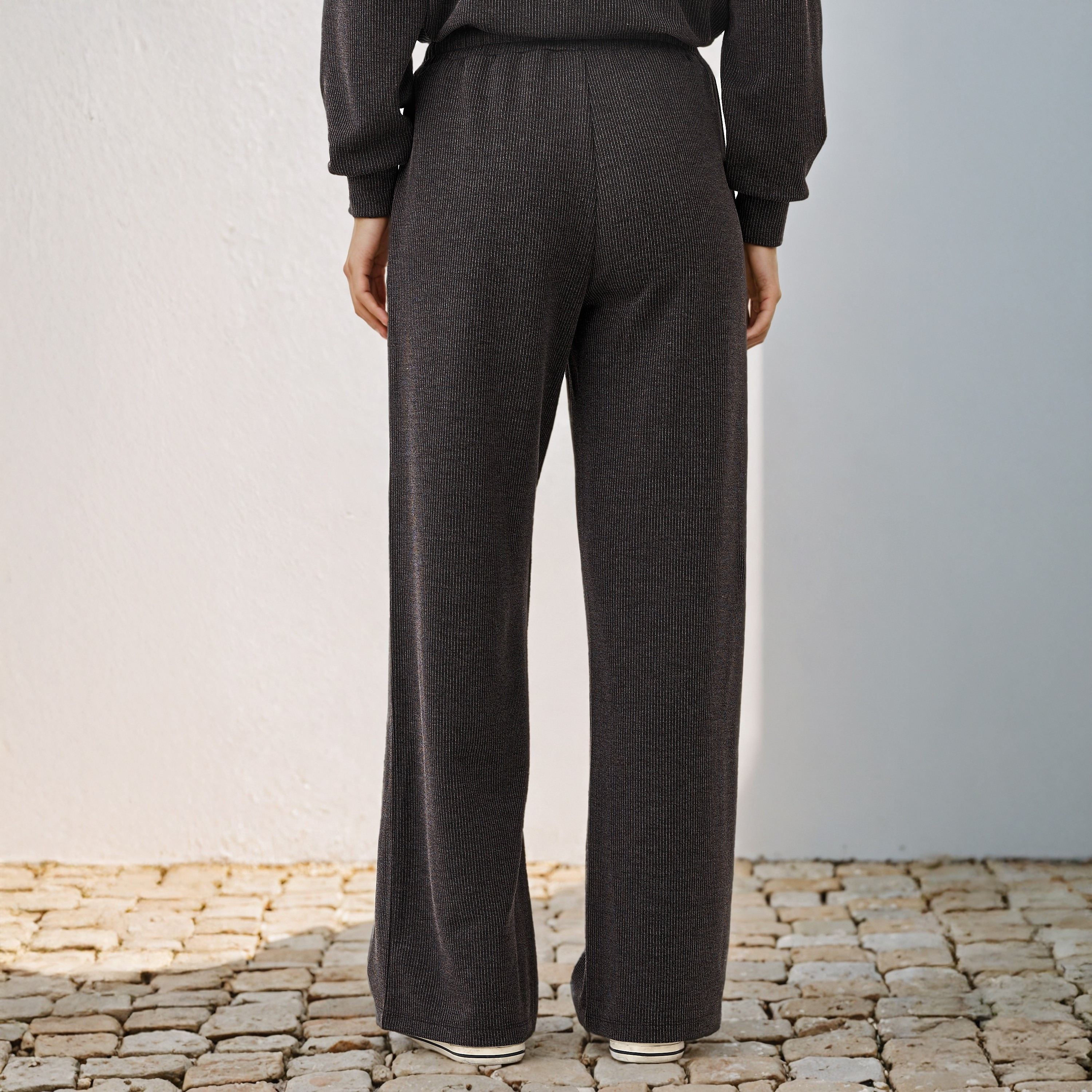 Ribbed Wide-Leg Joggers with Pockets-women-clothing-bottoms-joggers-image-3
