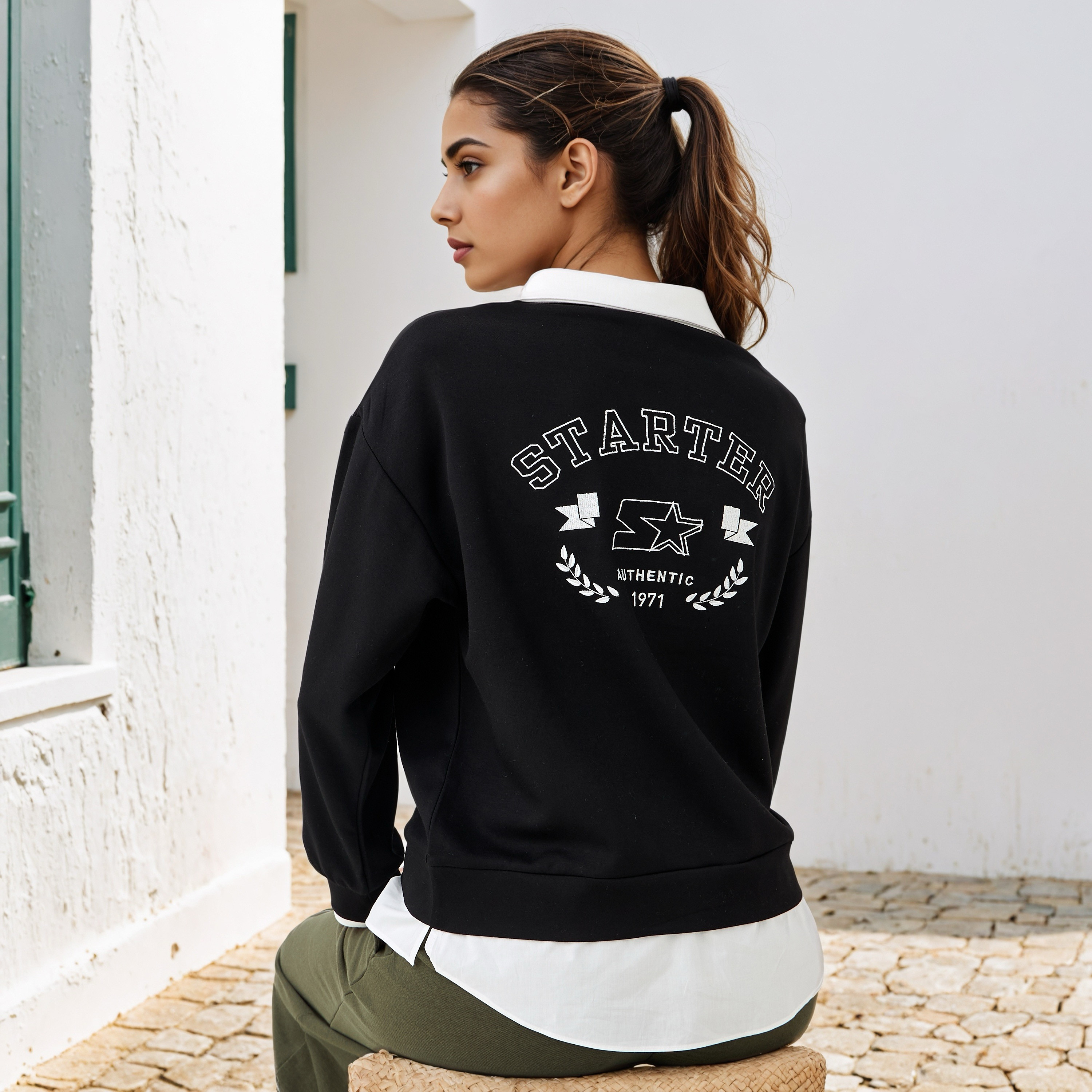 Starter Logo Print Collared Sweatshirt-women-winterwear-hoodiesandsweatshirts-sweatshirts-image-3