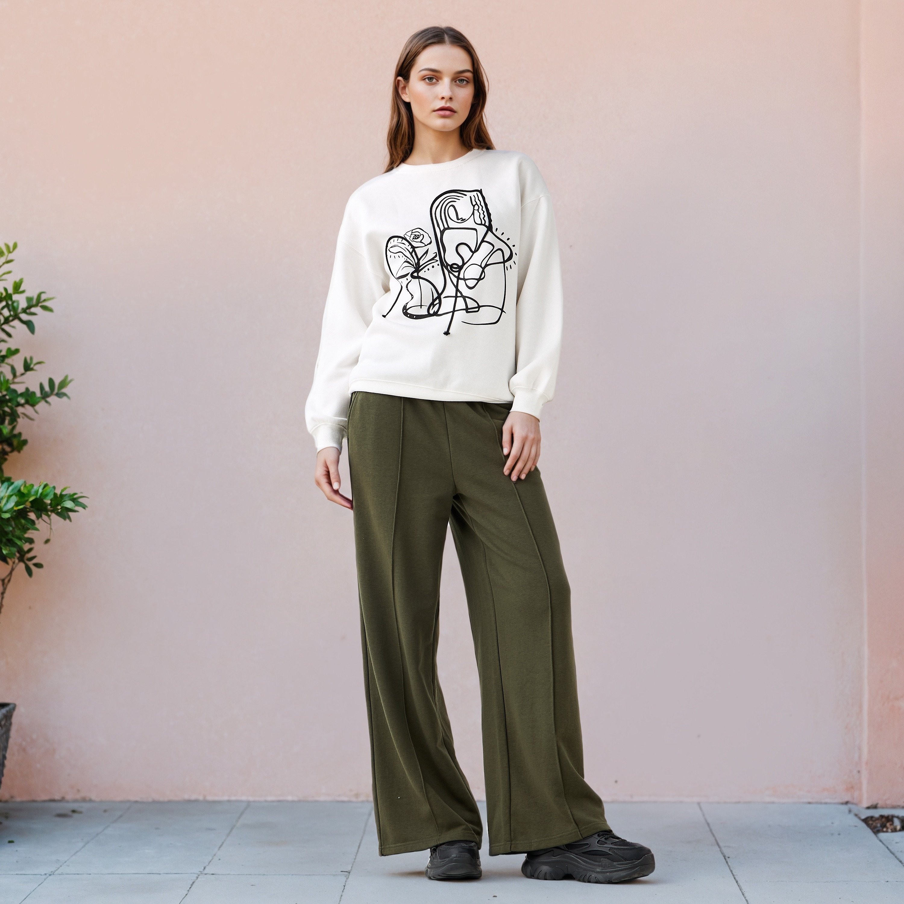 Graphic Print Sweatshirt with Crew Neck-women-winterwear-hoodiesandsweatshirts-sweatshirts-image-2