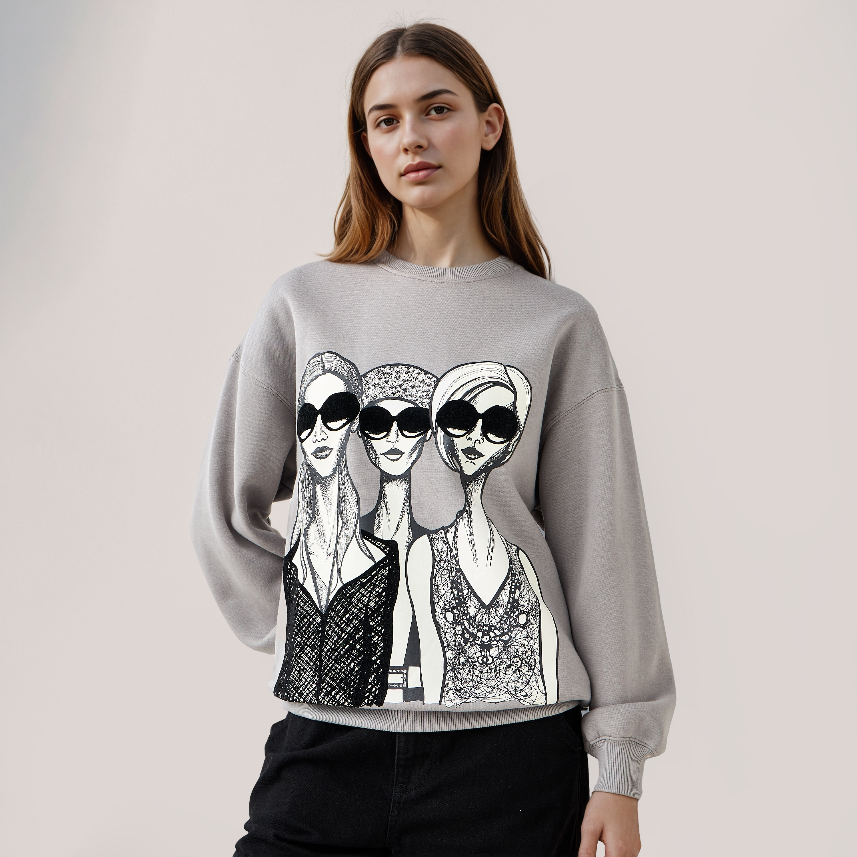 Graphic Print Sweatshirt with Crew Neck-women-winterwear-hoodiesandsweatshirts-sweatshirts-image-1