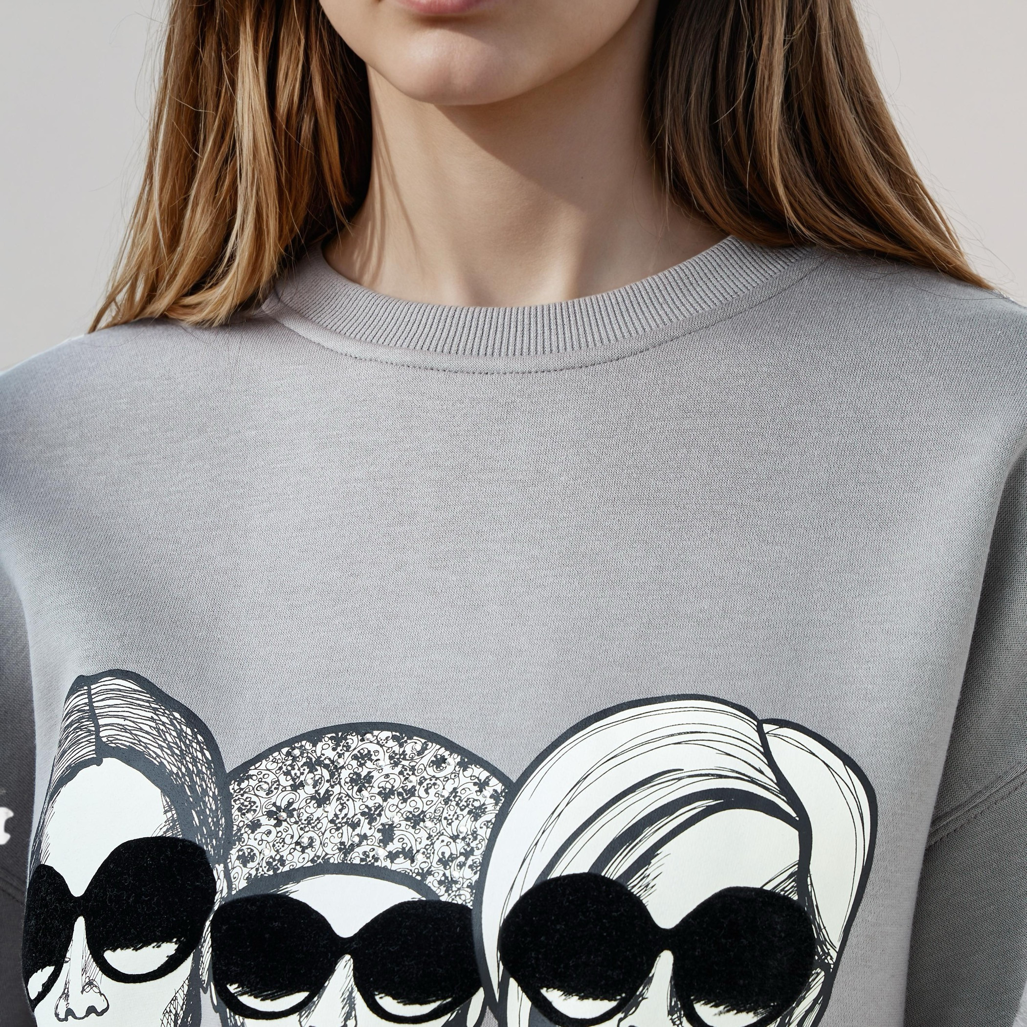 Graphic Print Sweatshirt with Crew Neck-women-winterwear-hoodiesandsweatshirts-sweatshirts-image-5