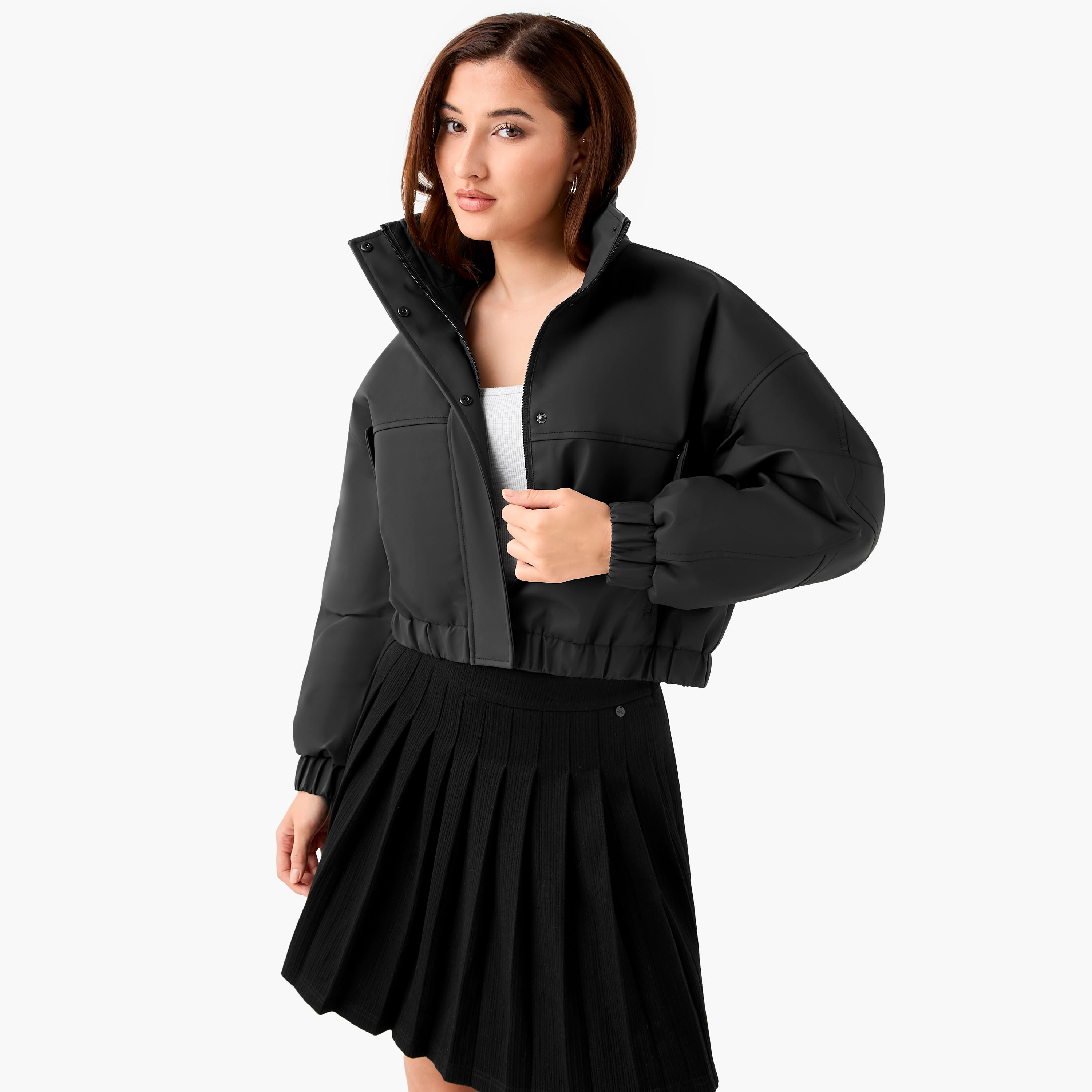 جاكيت بوليستر منفوخ بقصّة عادية وجيوب-women-winterwear-coatsandjackets-jackets-image-5