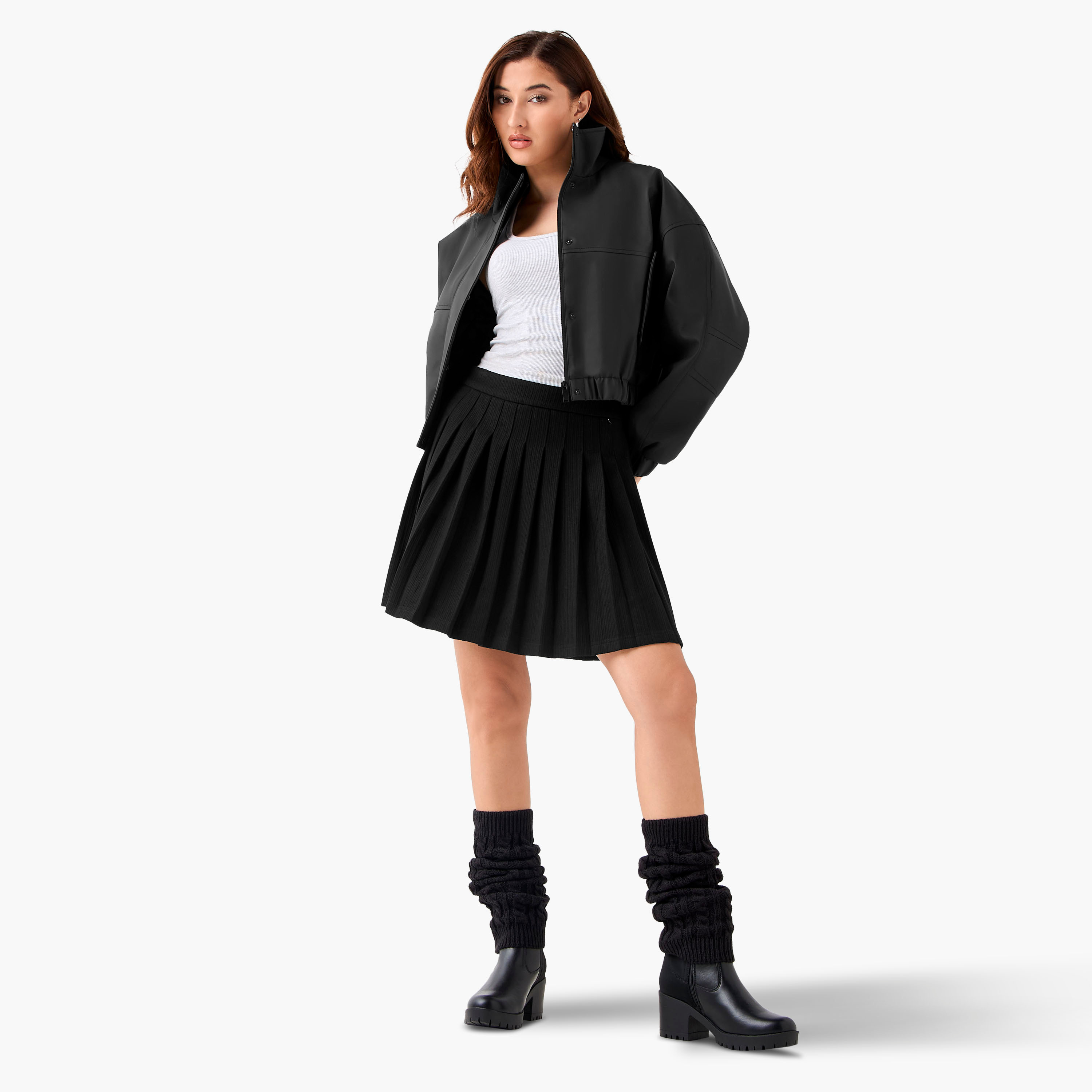 جاكيت بوليستر منفوخ بقصّة عادية وجيوب-women-winterwear-coatsandjackets-jackets-image-4