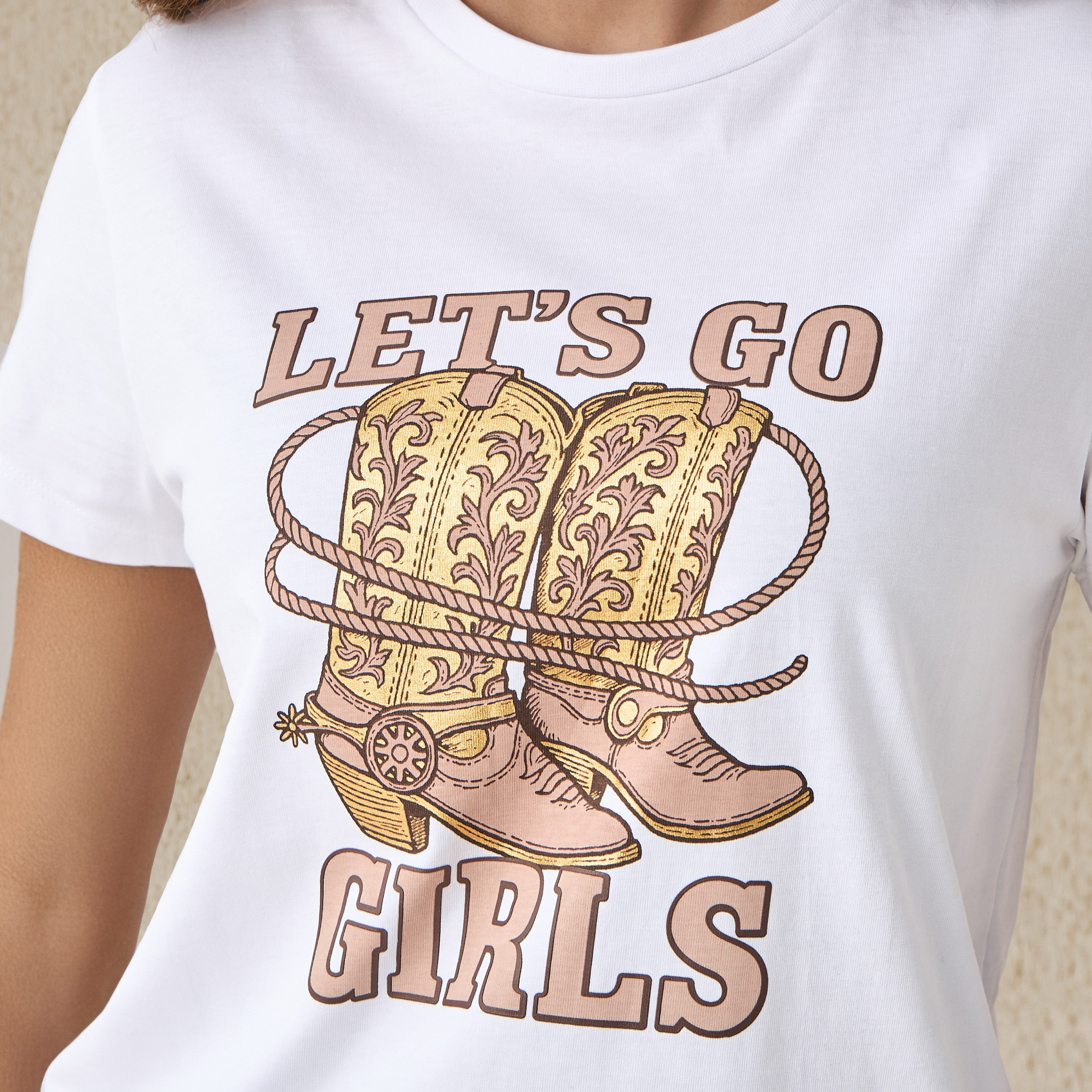 تيشيرت بطبعات جرافيك-women-clothing-tshirts-image-4