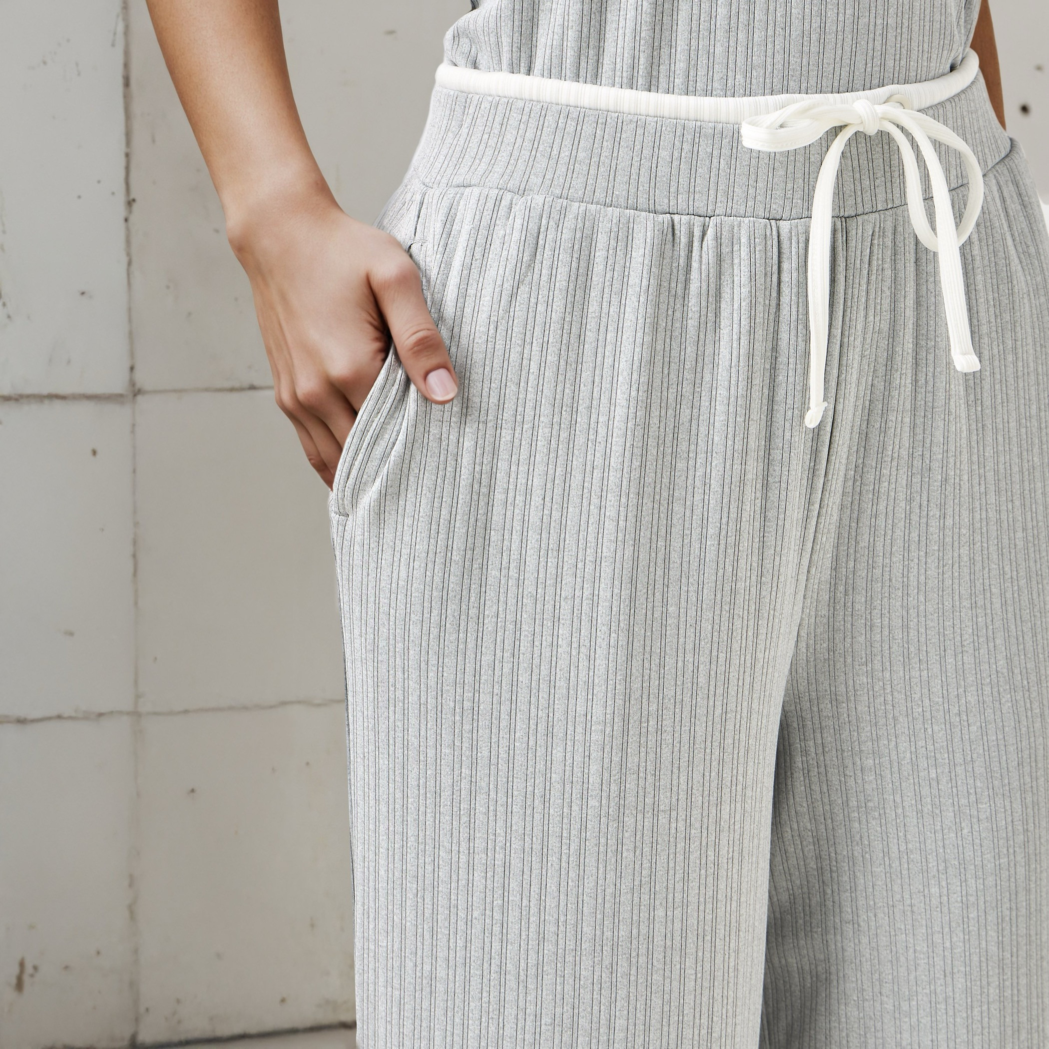 Wide Leg Mid-Rise Ribbed Flexi Waist Joggers with Contrast Waist-women-clothing-bottoms-joggers-image-5