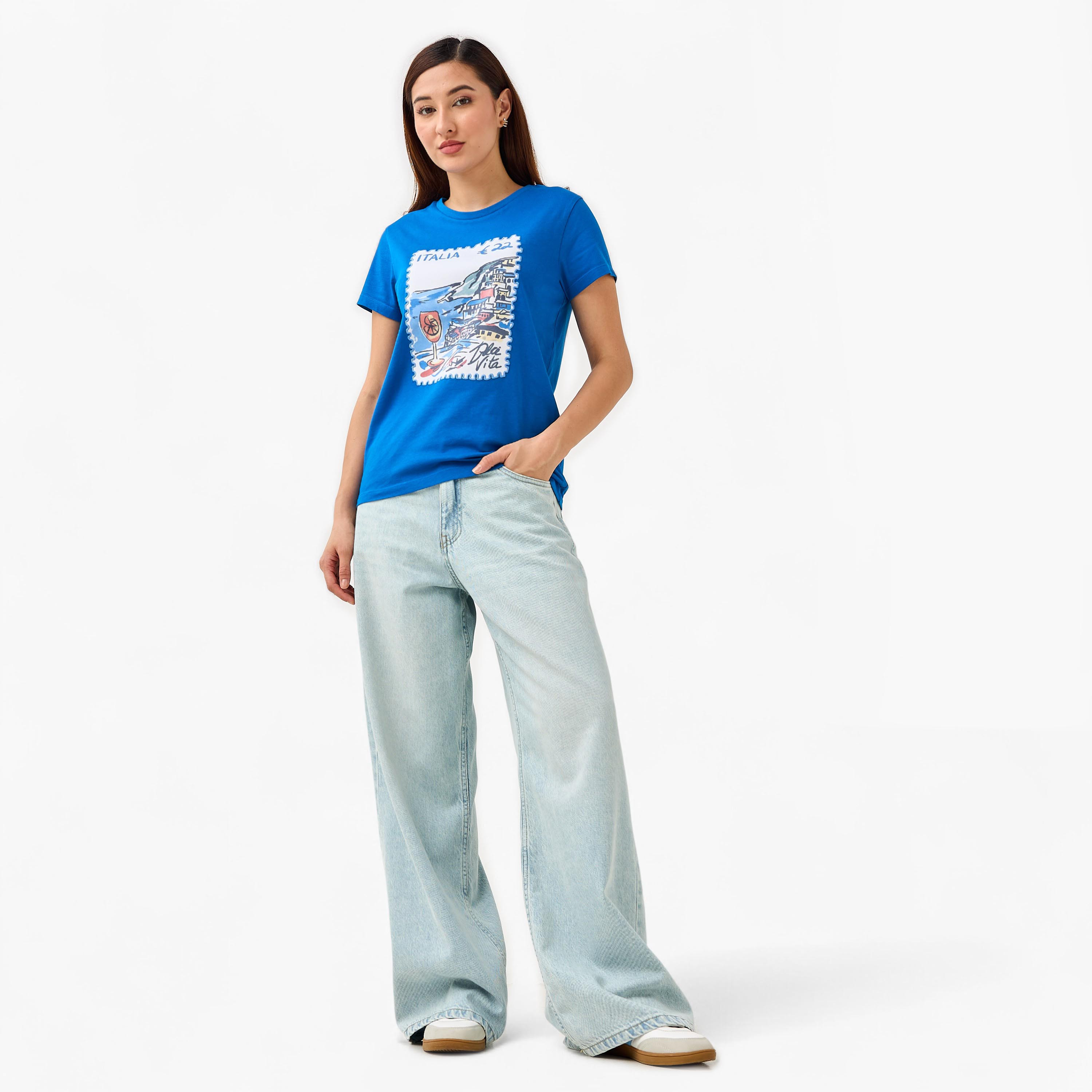 تيشيرت قطن بقصة عادية وتطريزات-women-clothing-tshirts-image-2
