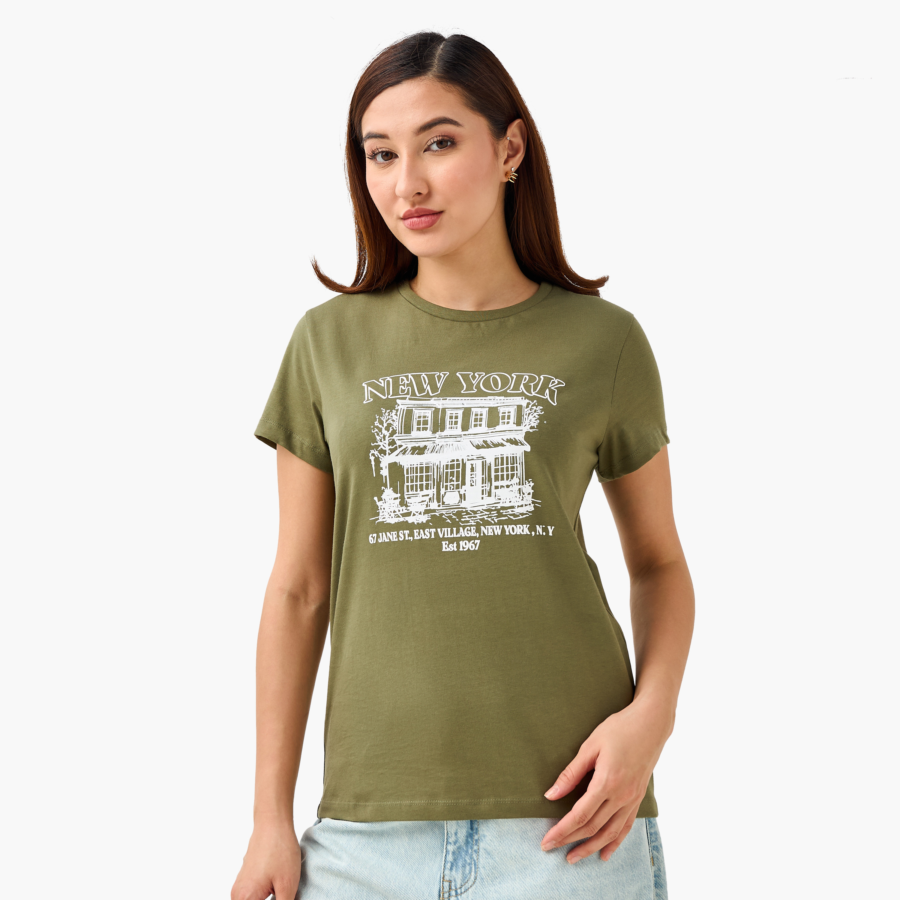 تيشيرت قطن بقصة عادية وطبعات-women-clothing-tshirts-image-3