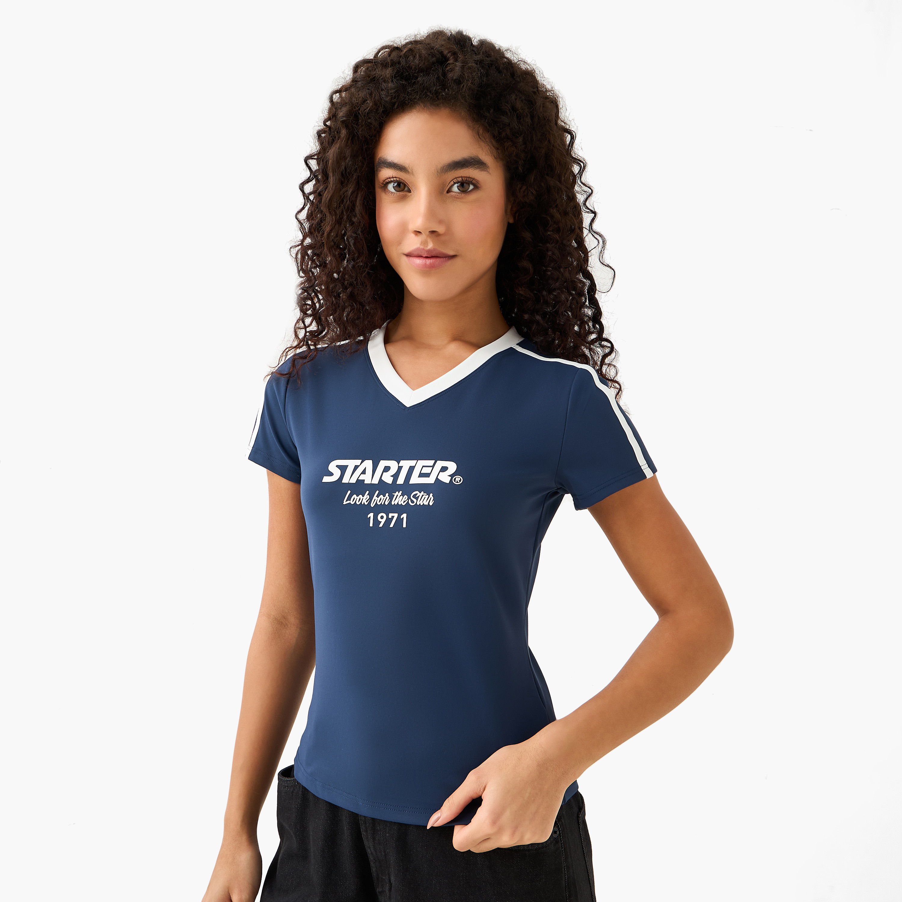 تيشيرت بطبعات من ستارتر-women-clothing-tshirts-image-4