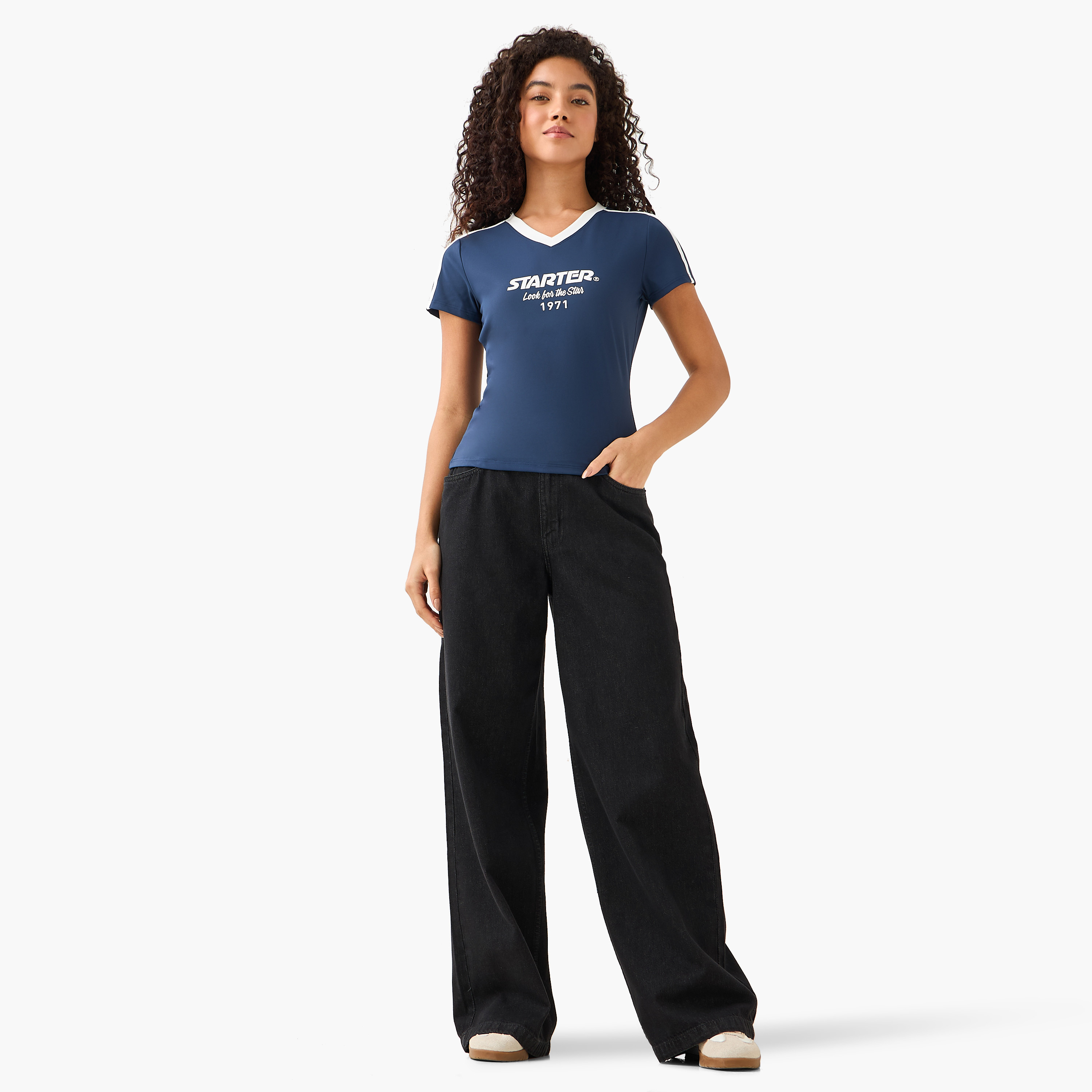تيشيرت بطبعات من ستارتر-women-clothing-tshirts-image-5