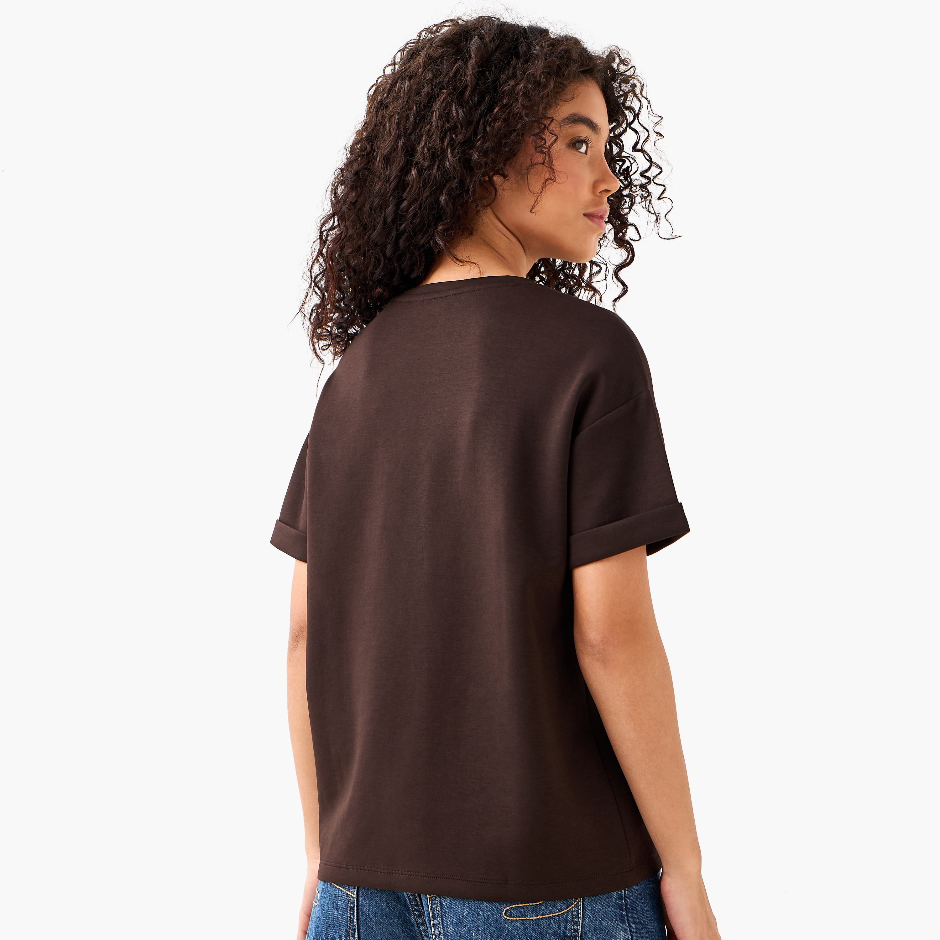 تيشيرت بقصّة مربّعة من مزيج المودال مع جيب عملي-women-clothing-tshirts-image-4
