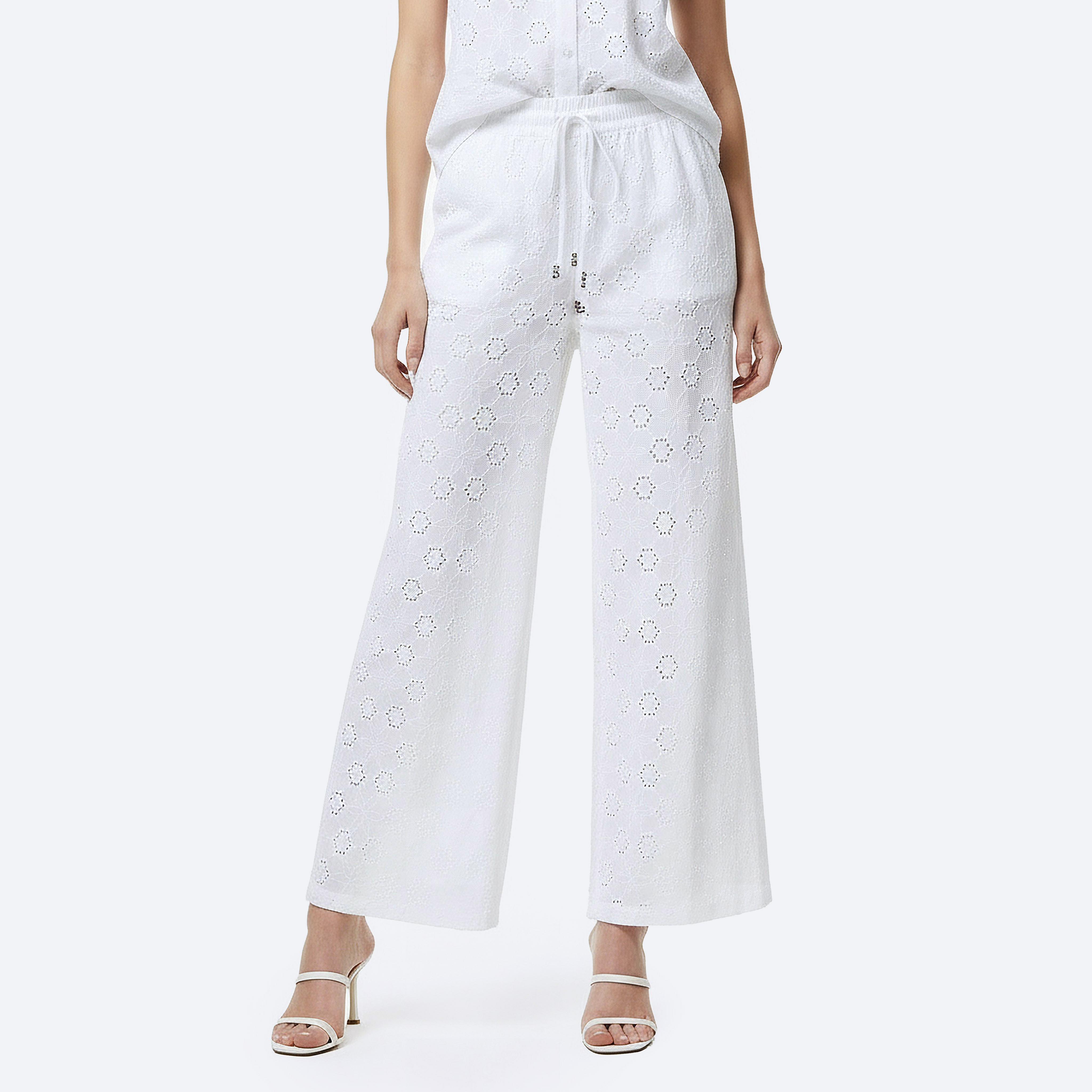بنطلون قطن ساق واسعة خصر متوسط بتطريز شيفلي-women-clothing-coordsets-image-6