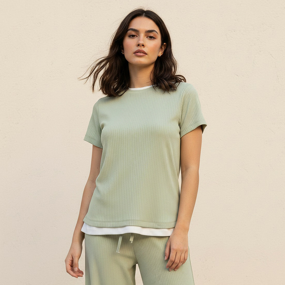 تيشيرت بتفاصيل كسرات من سبلاش يوث-women-clothing-tshirts-image-1