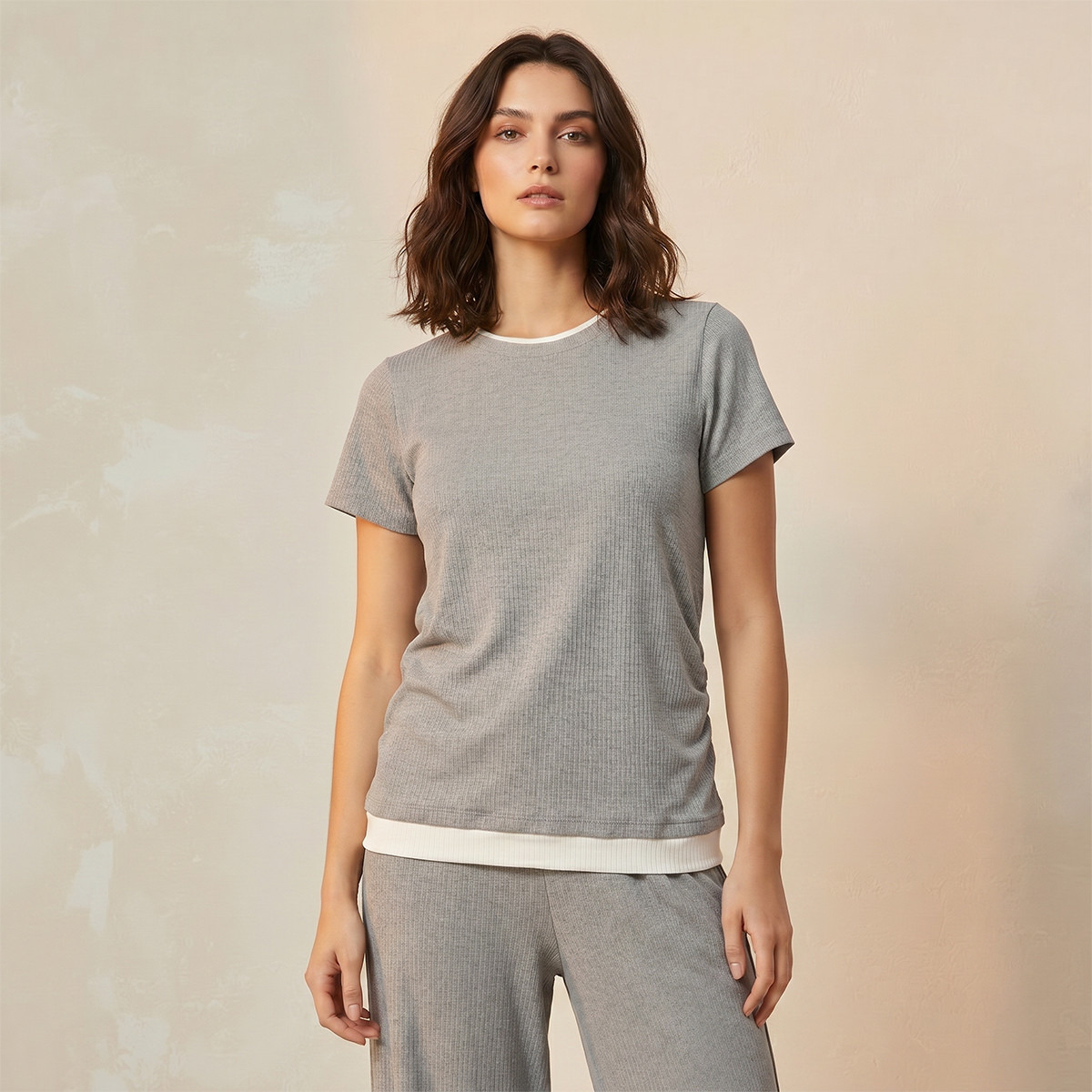 تيشيرت بتفاصيل كسرات من سبلاش يوث-women-clothing-tshirts-image-1