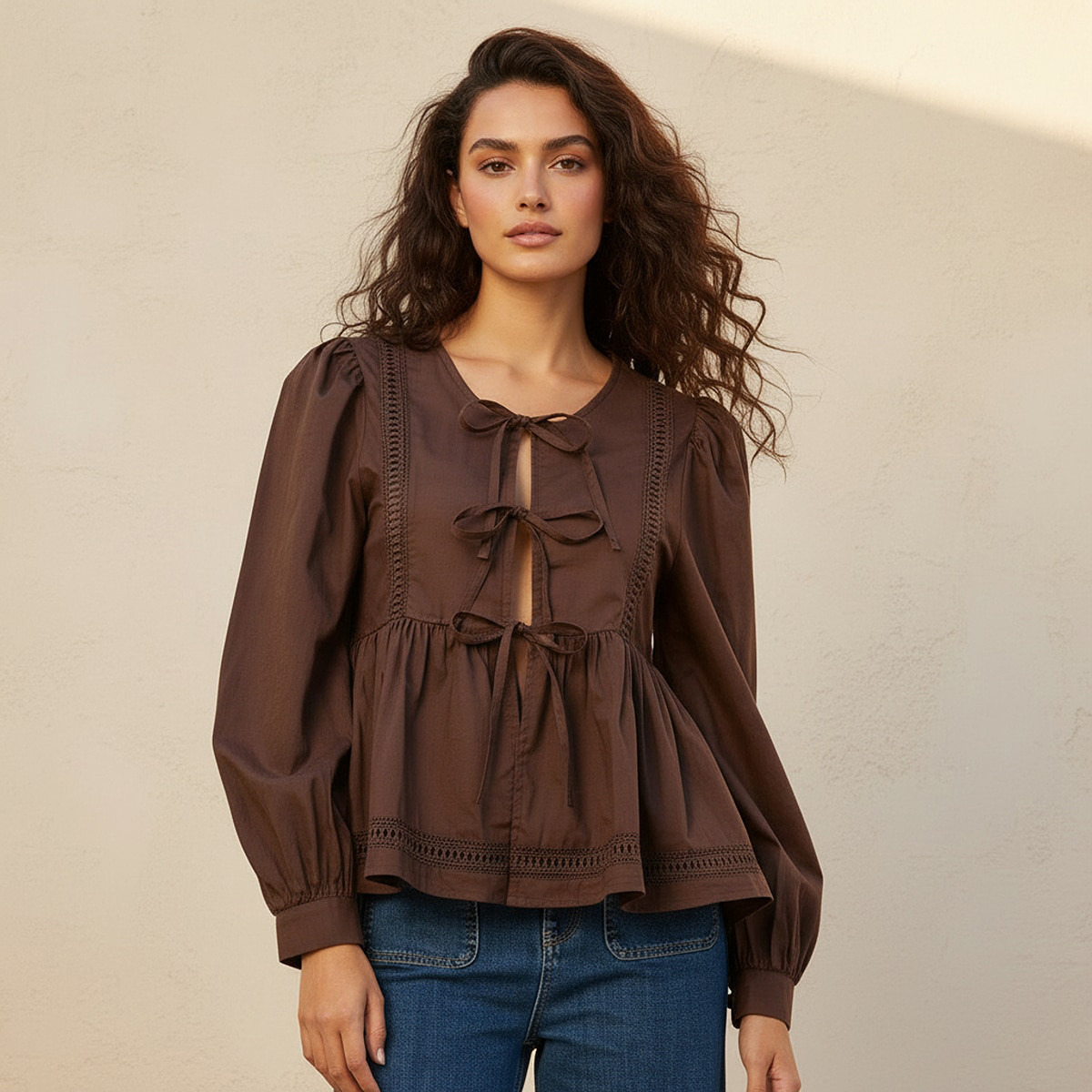 بلوزة قطن بقصة عادية وتزيينات دانتيل يوث من سبلاش-women-clothing-shirtsandblouses-blouses-image-1