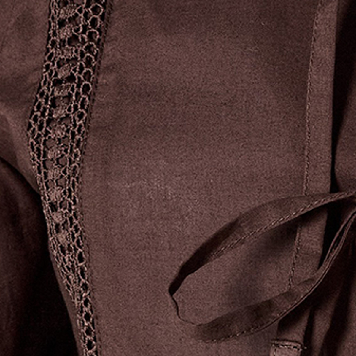 بلوزة قطن بقصة عادية وتزيينات دانتيل يوث من سبلاش-women-clothing-shirtsandblouses-blouses-image-2
