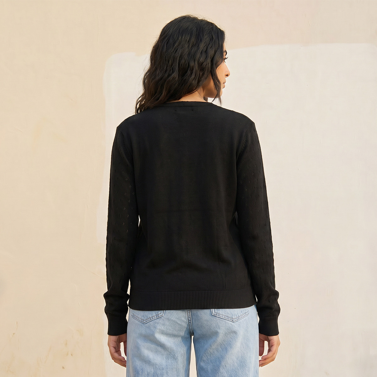 كارديجان منسوج بياقة V-women-winterwear-cardigansandjumpers-cardigans-image-4