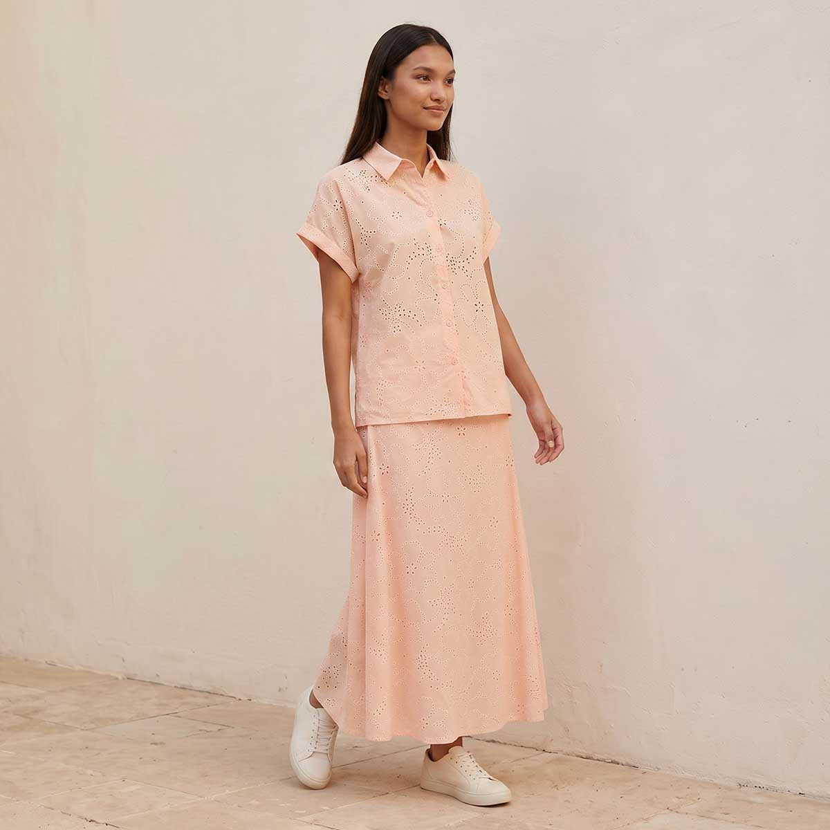 قميص قطن بتفاصيل شيفلي أنيقة من سبلاش يوث-women-clothing-shirtsandblouses-shirts-image-3